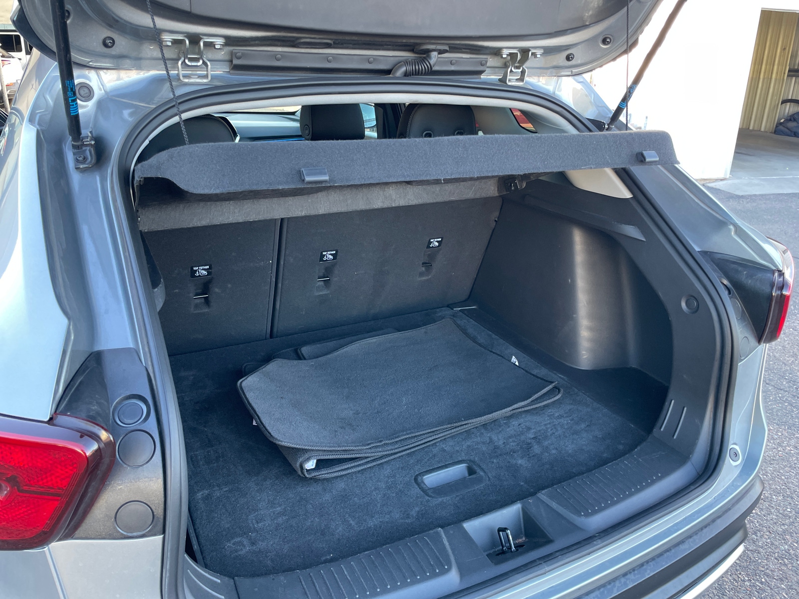 Thumbnail: 2025 Chevrolet Trax - 6