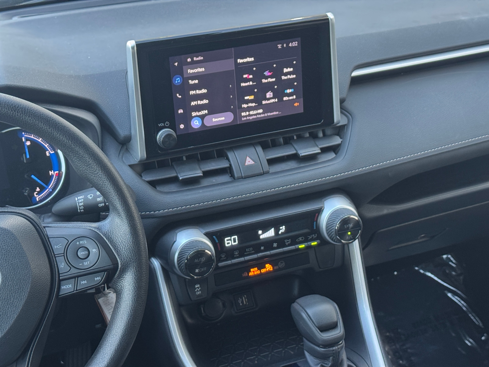 Thumbnail: 2025 Toyota RAV4 - 4