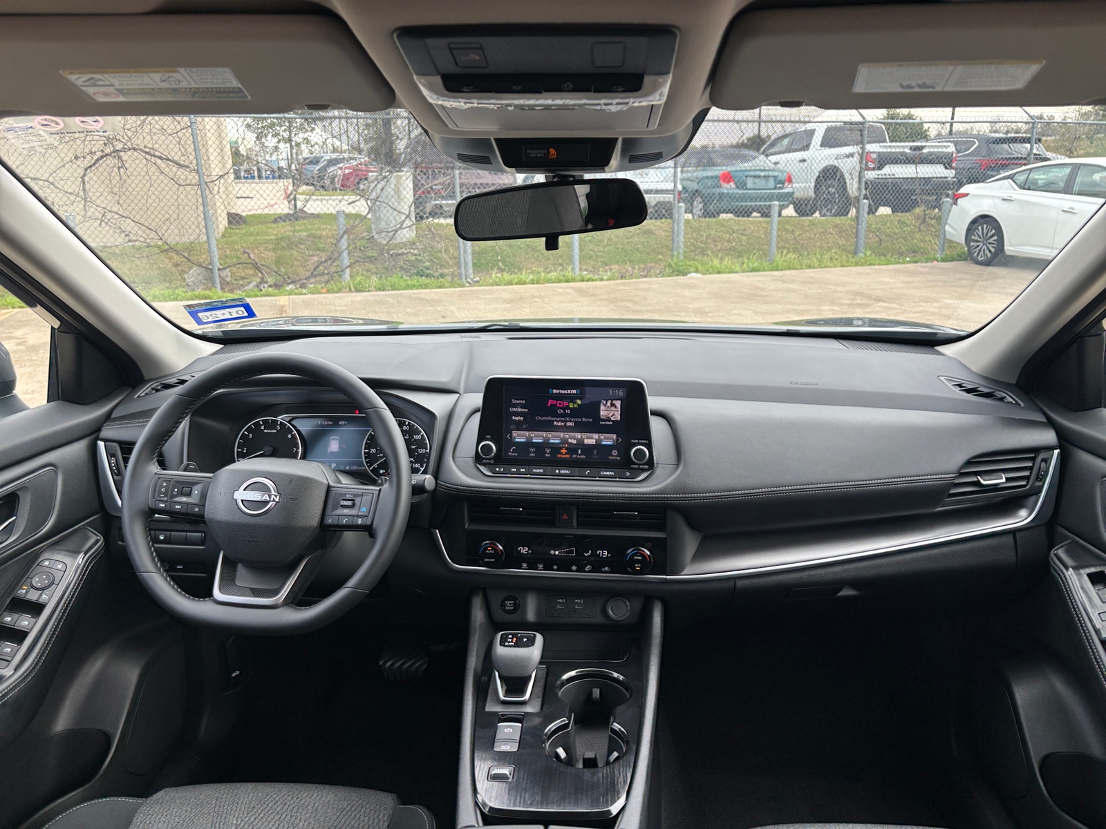 Thumbnail: 2025 Nissan Rogue - 3