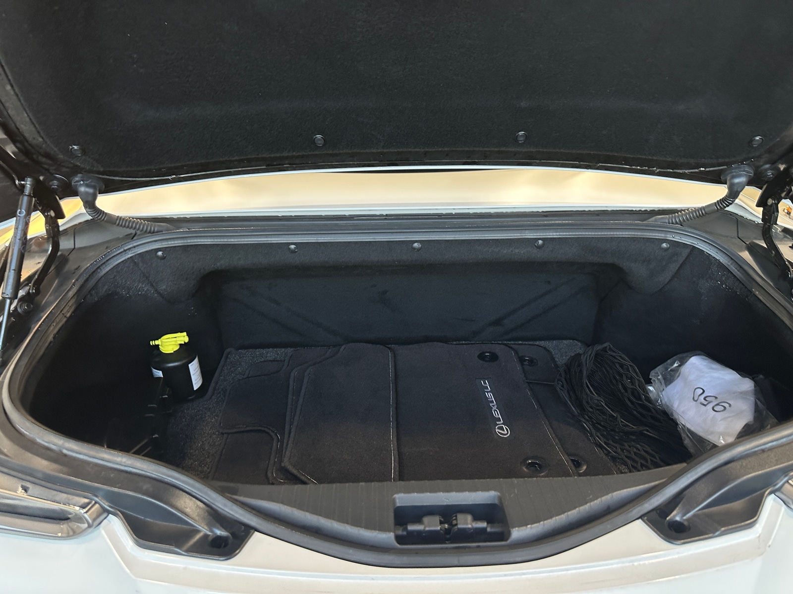 Thumbnail: 2024 Lexus LC - 5