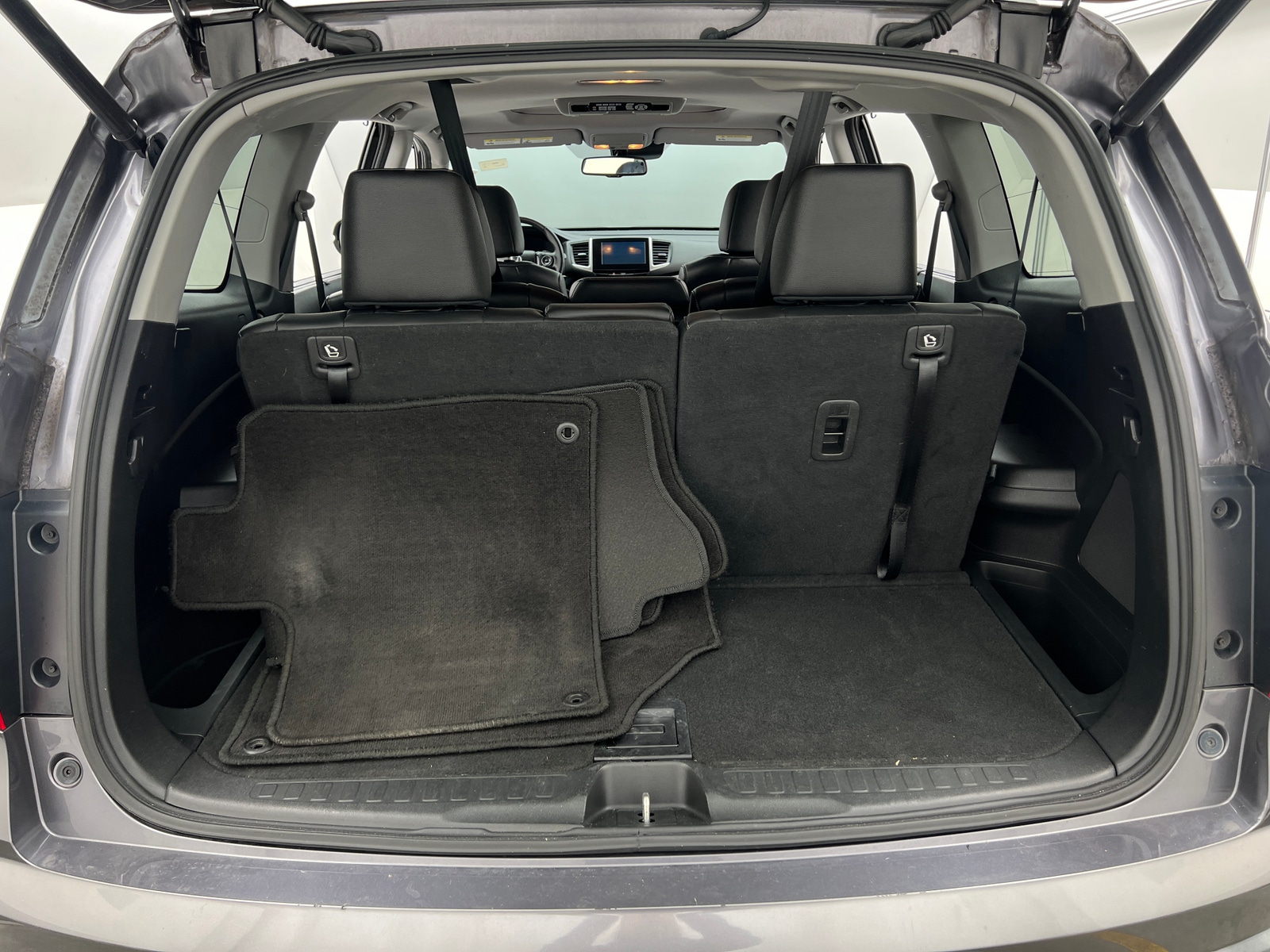 Thumbnail: 2017 Honda Pilot - 6