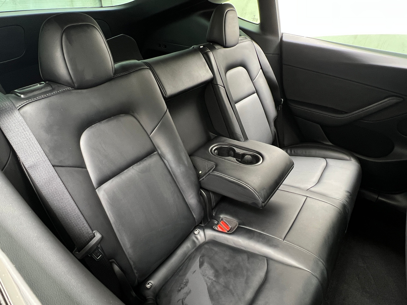 Thumbnail: 2022 Tesla Model Y - 5