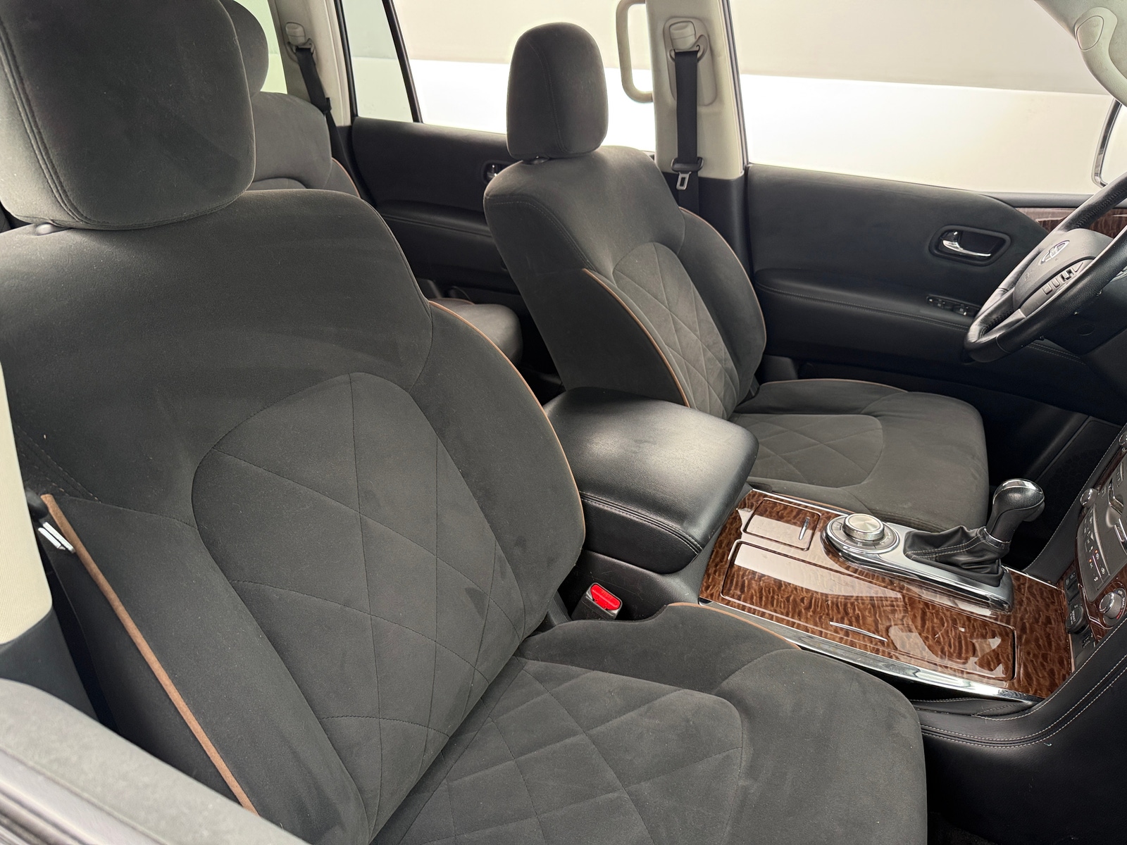 Thumbnail: 2020 Nissan Armada - 2