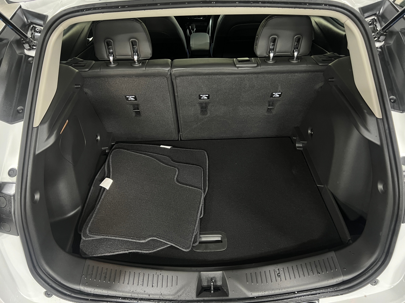 Thumbnail: 2026 Buick Encore GX - 6