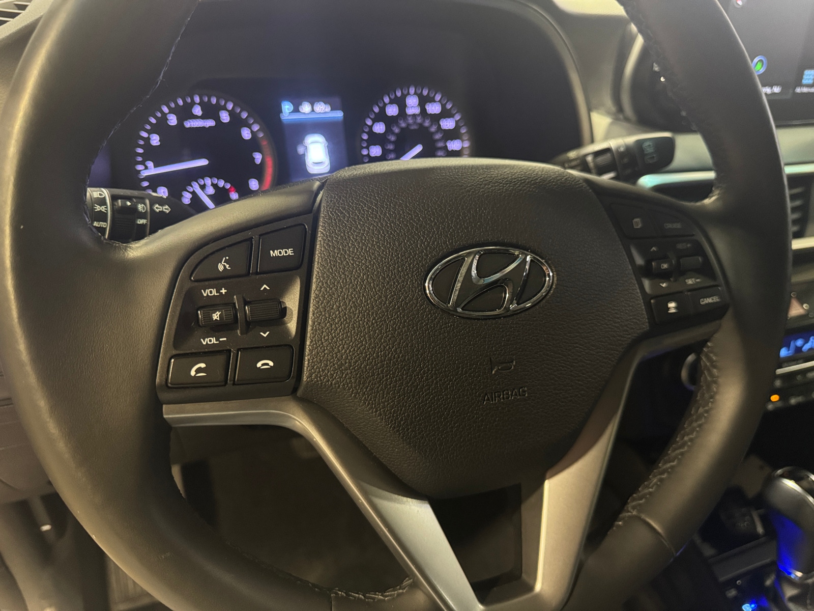 Thumbnail: 2020 Hyundai Tucson - 4