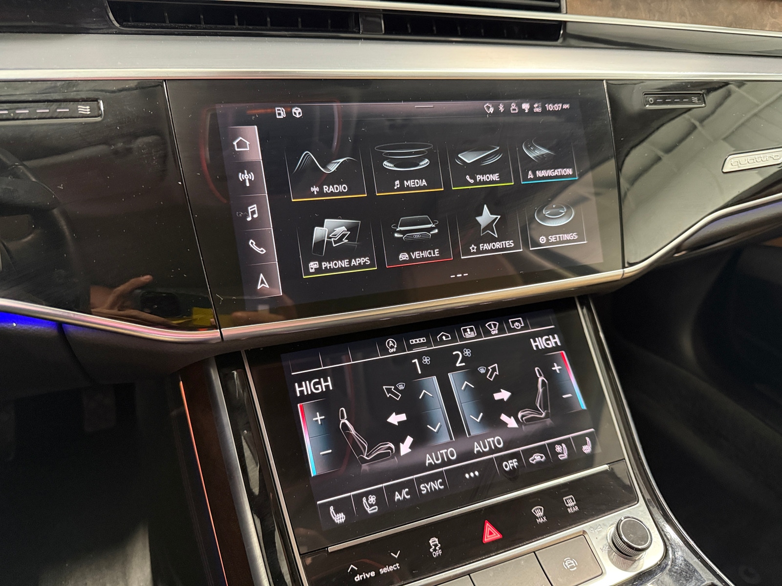 Thumbnail: 2021 Audi A8 - 3