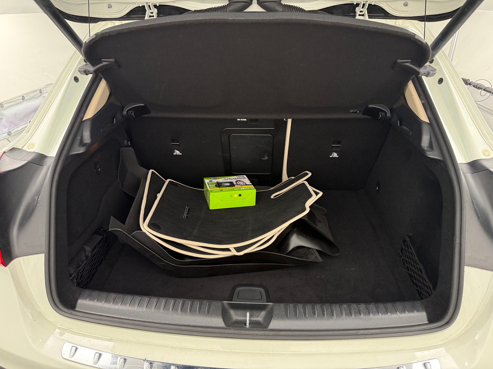 Thumbnail: 2017 Mercedes-Benz GLA - 6