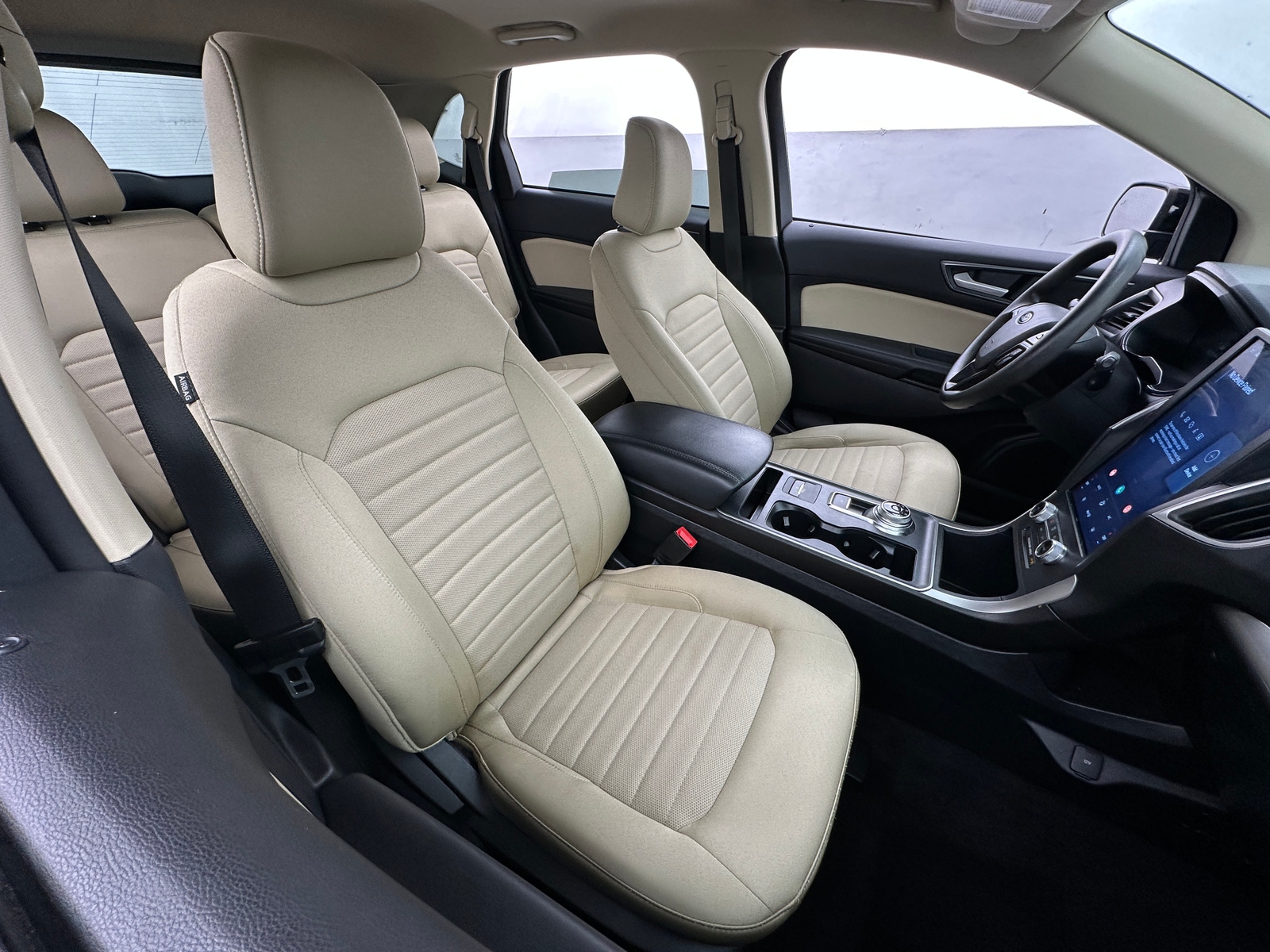 Thumbnail: 2022 Ford Edge - 2