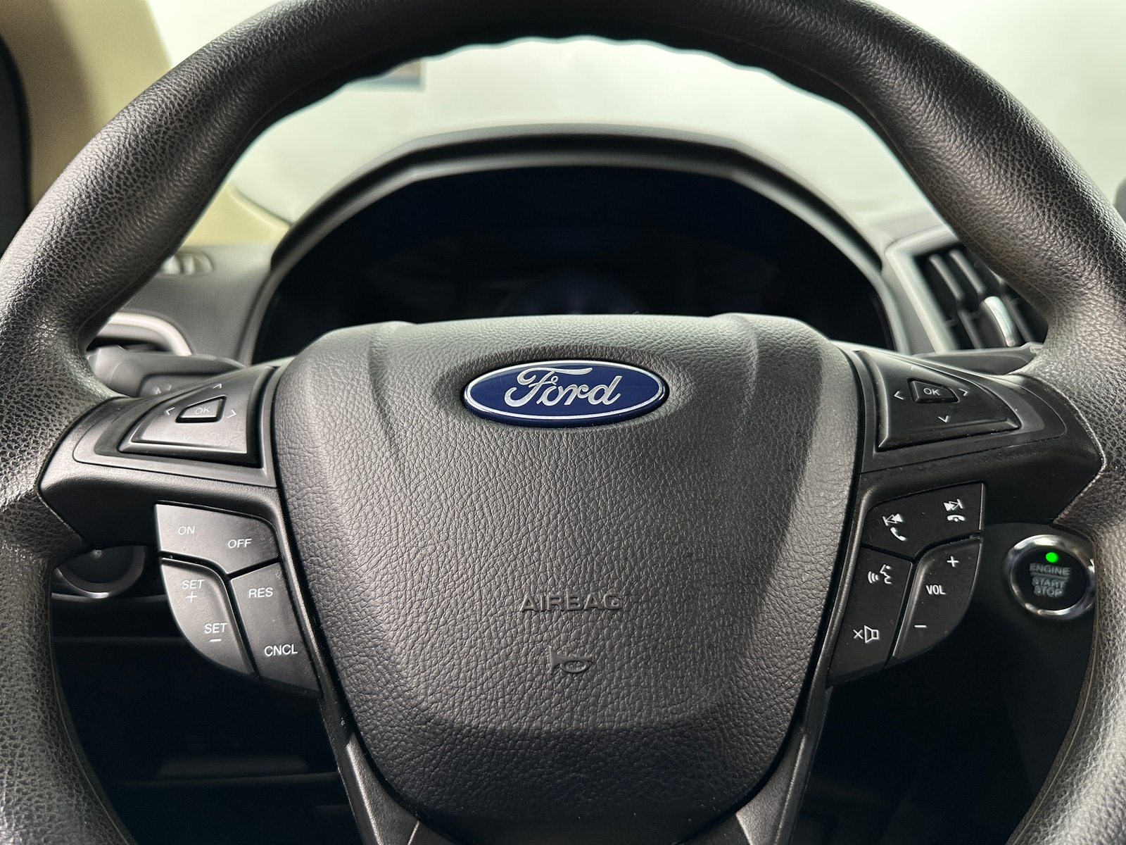 Thumbnail: 2022 Ford Edge - 5