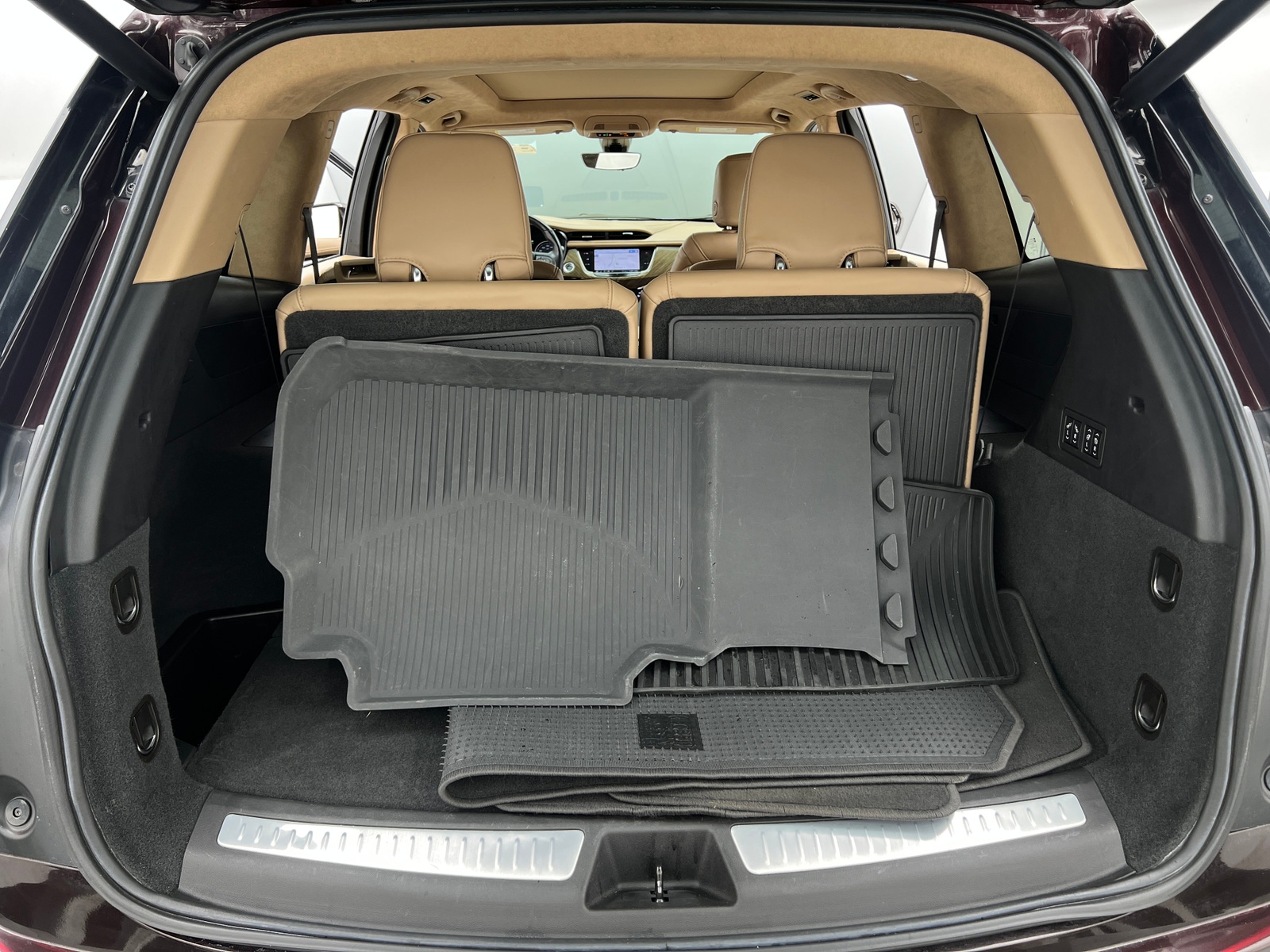 Thumbnail: 2020 Cadillac XT6 - 6