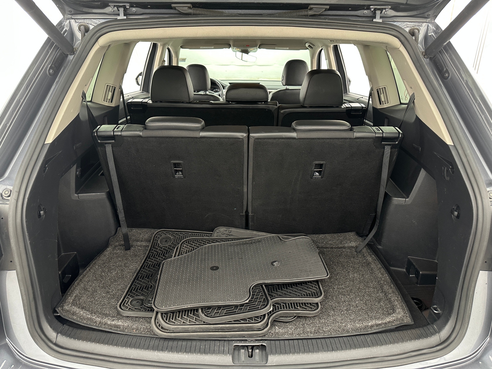 Thumbnail: 2019 Volkswagen Atlas - 6