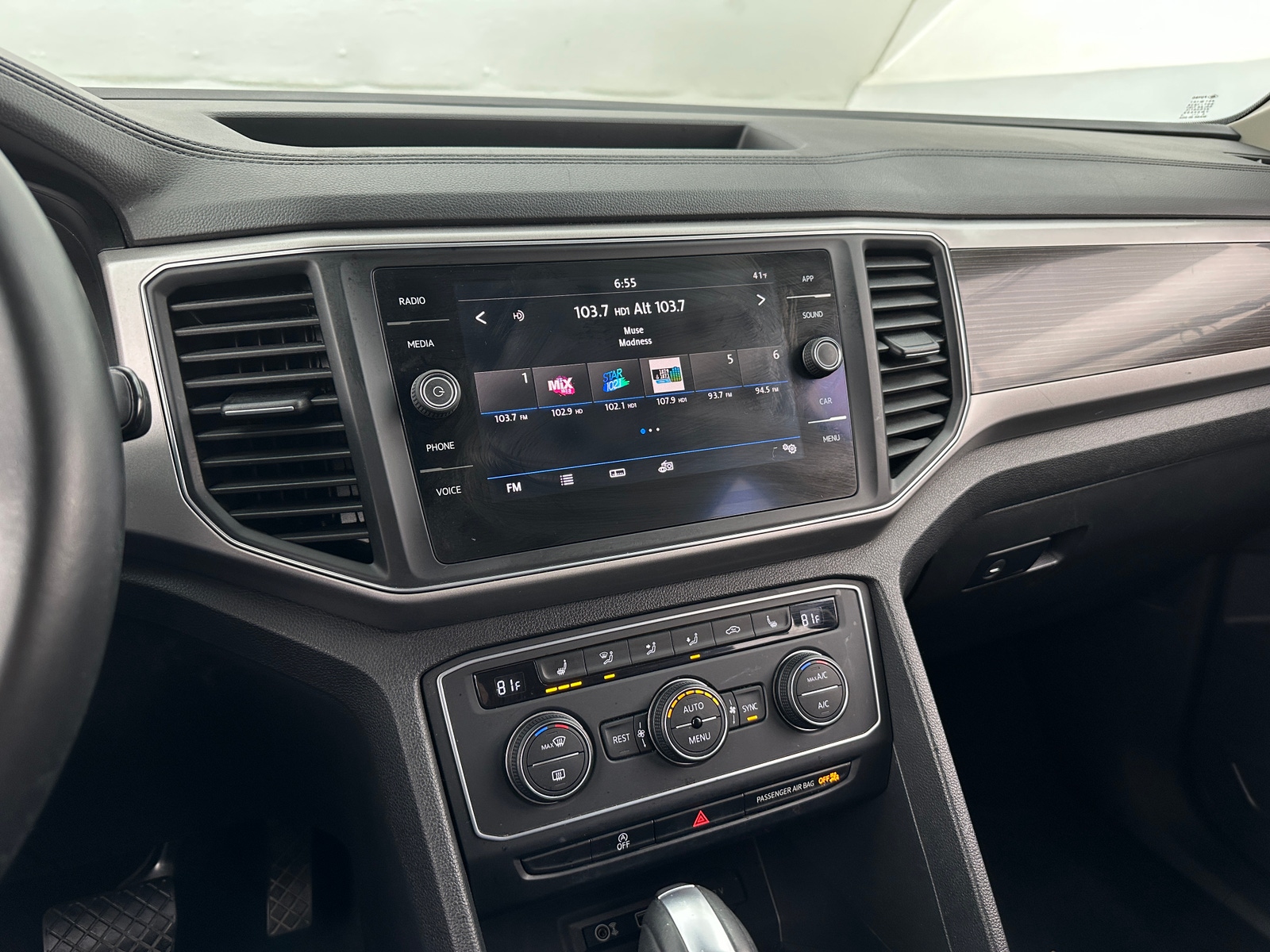 Thumbnail: 2019 Volkswagen Atlas - 3