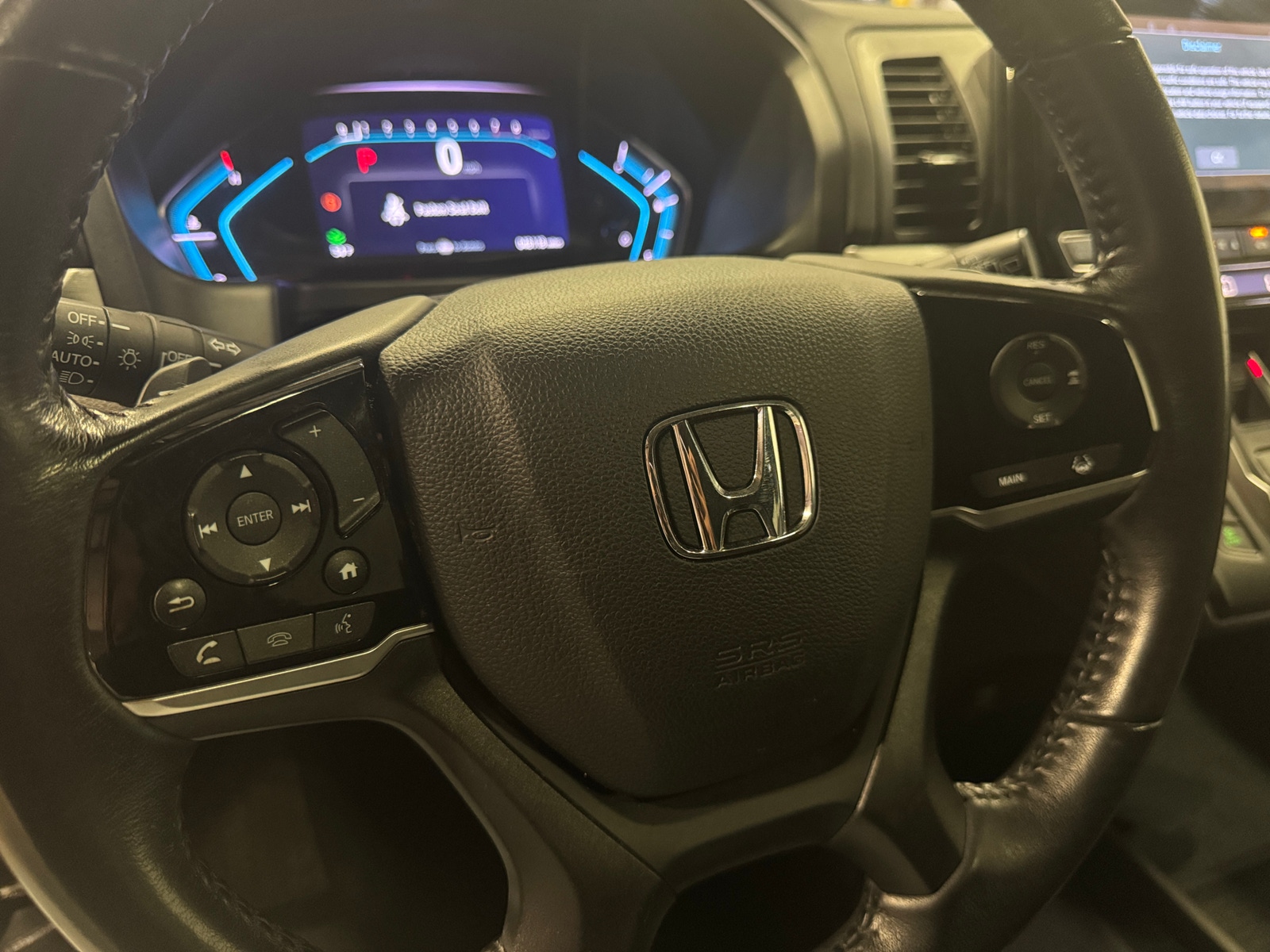 Thumbnail: 2019 Honda Odyssey - 4