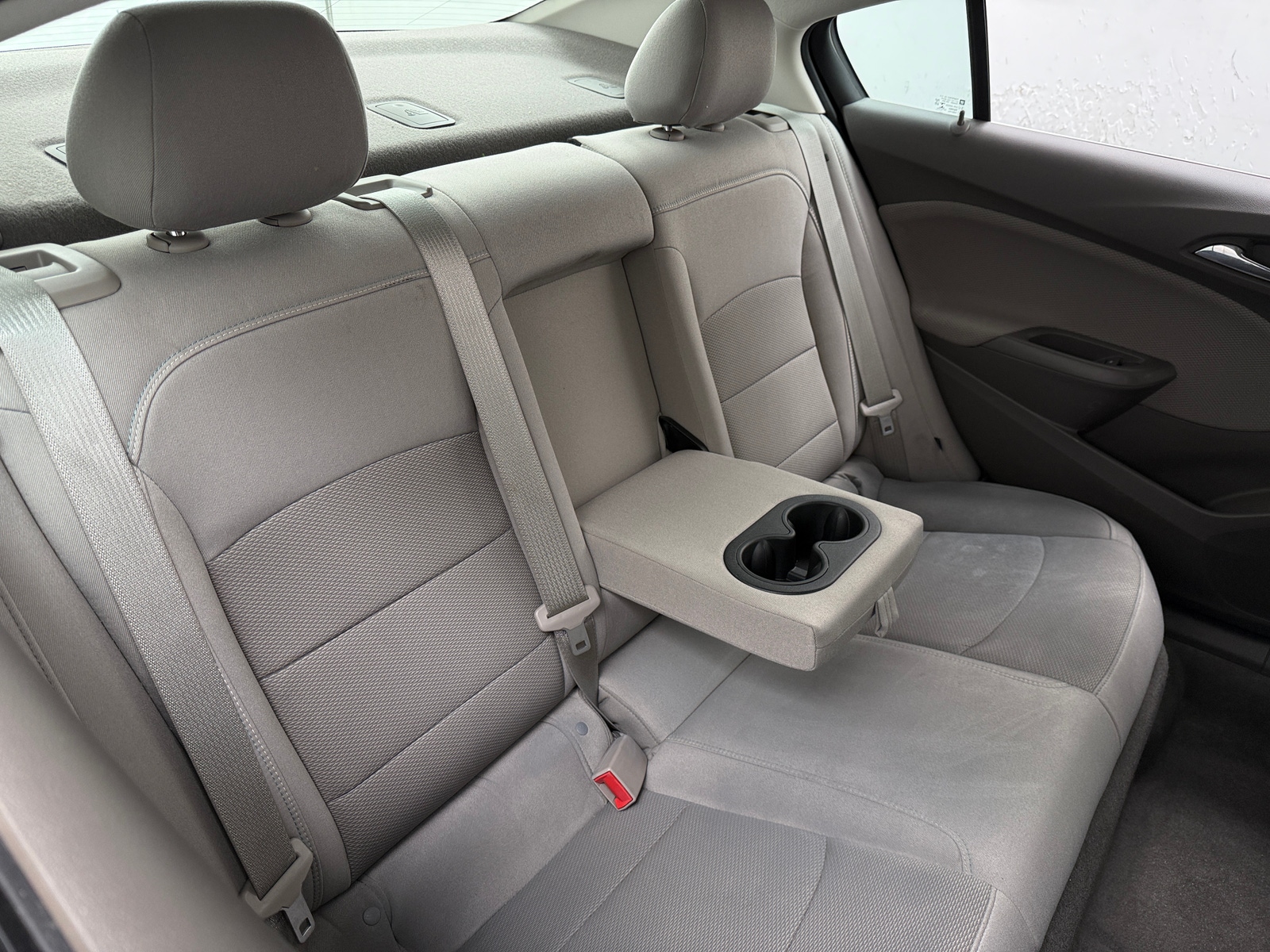 Thumbnail: 2018 Chevrolet Cruze - 6