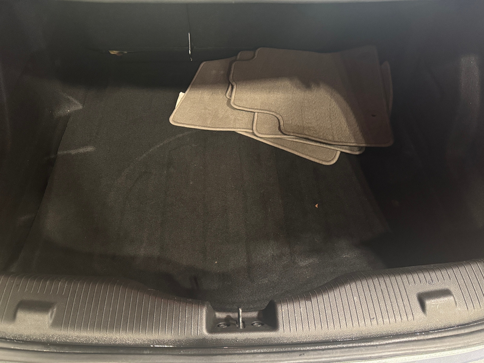 Thumbnail: 2018 Chevrolet Cruze - 7