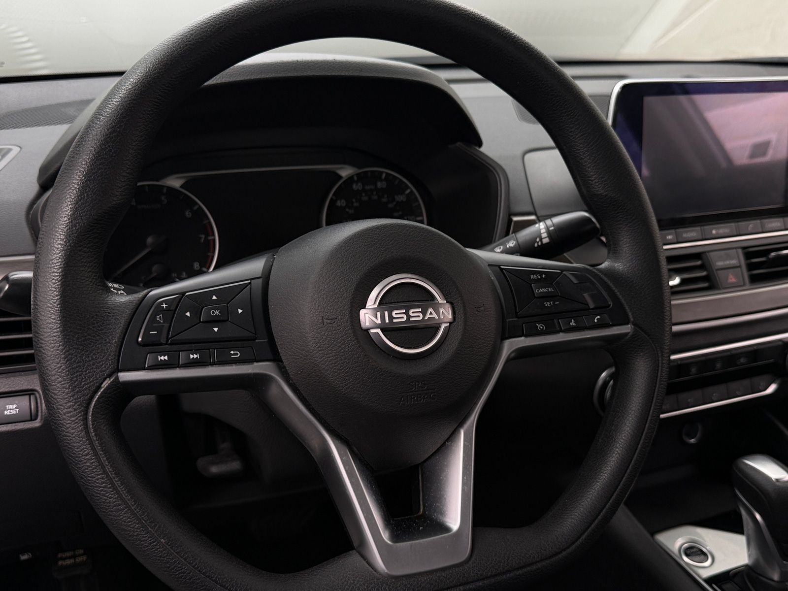 Thumbnail: 2024 Nissan Altima - 5