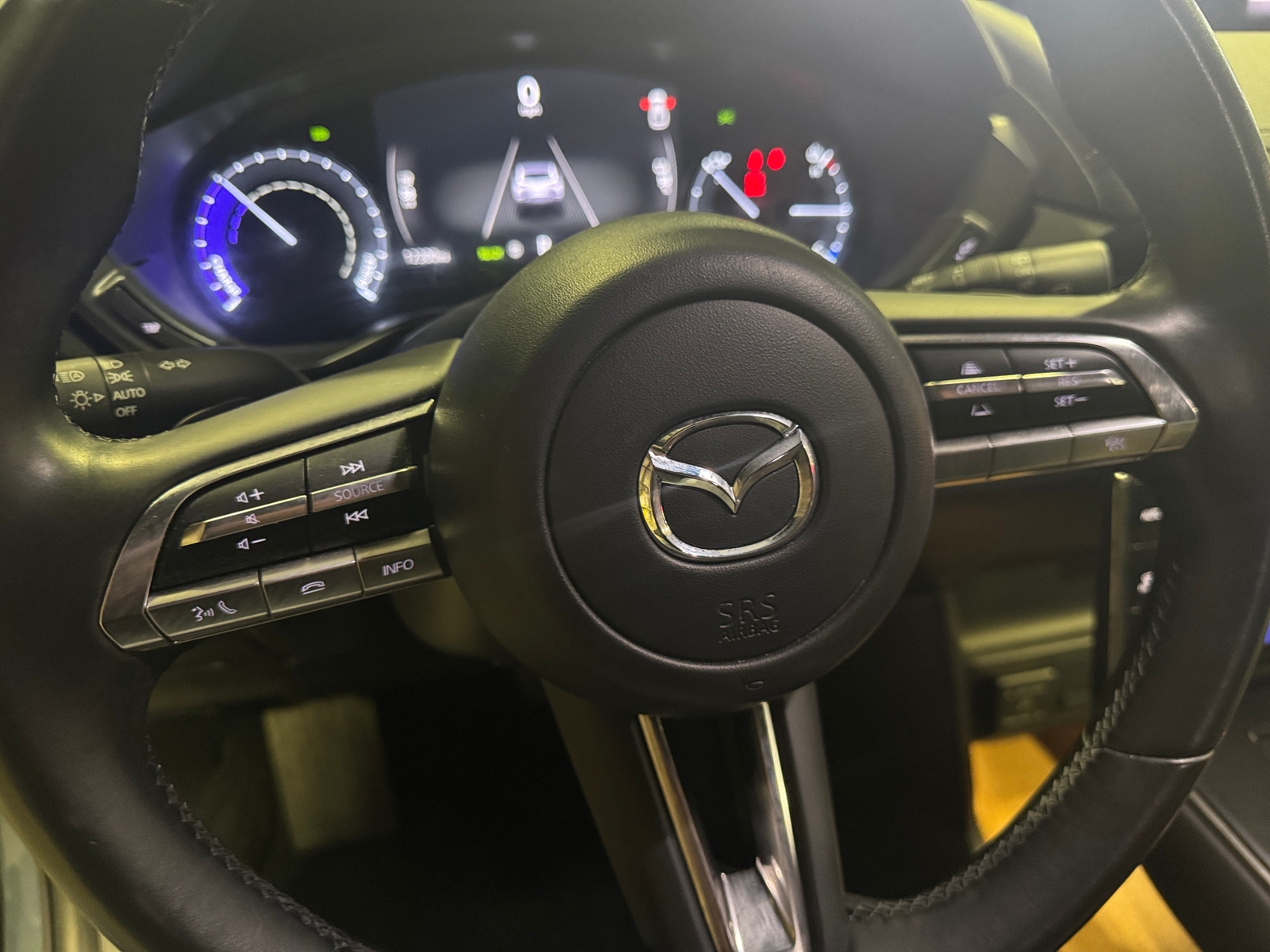 Thumbnail: 2022 Mazda MX-30 - 5