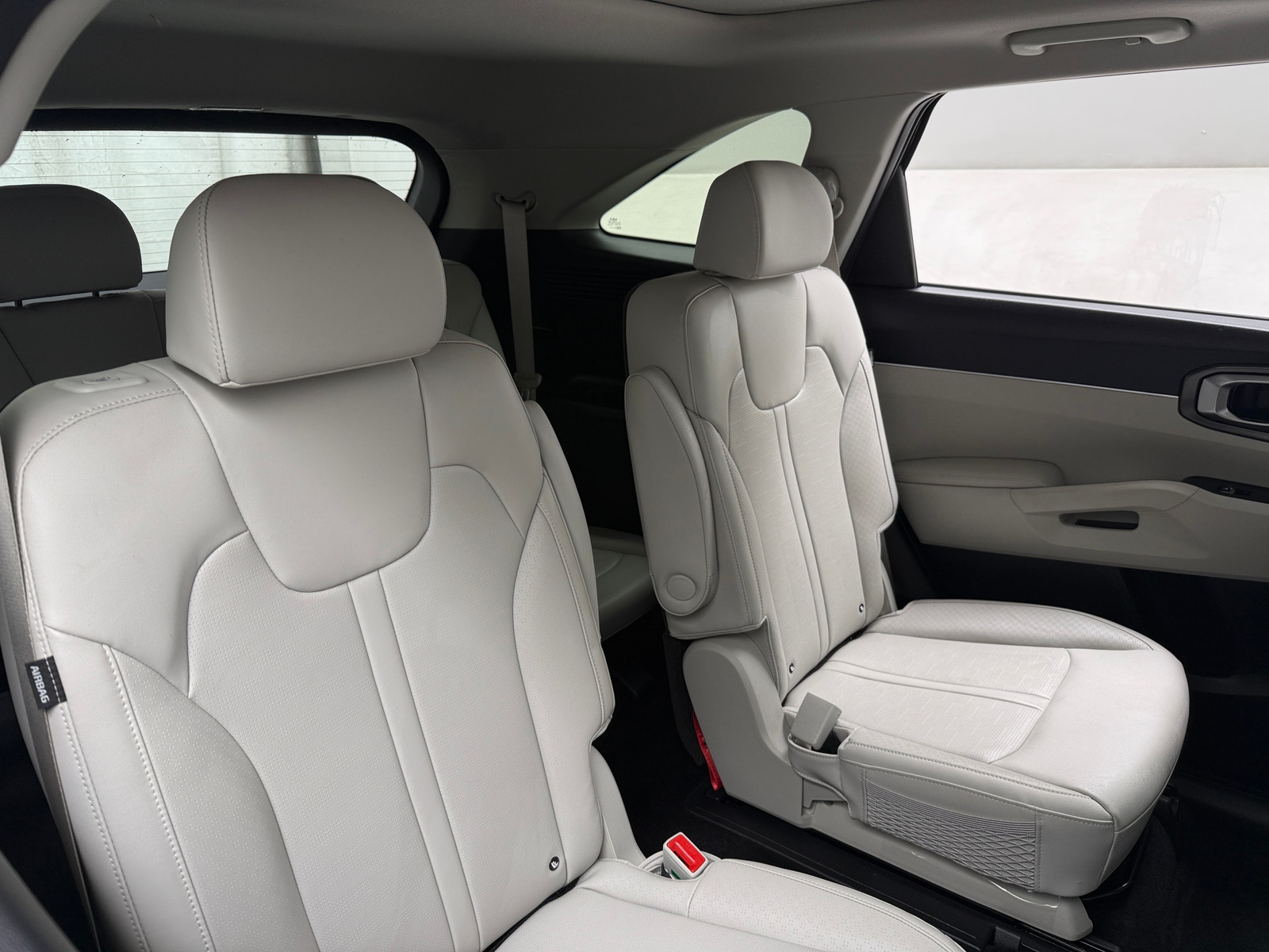 Thumbnail: 2025 Kia Sorento - 5