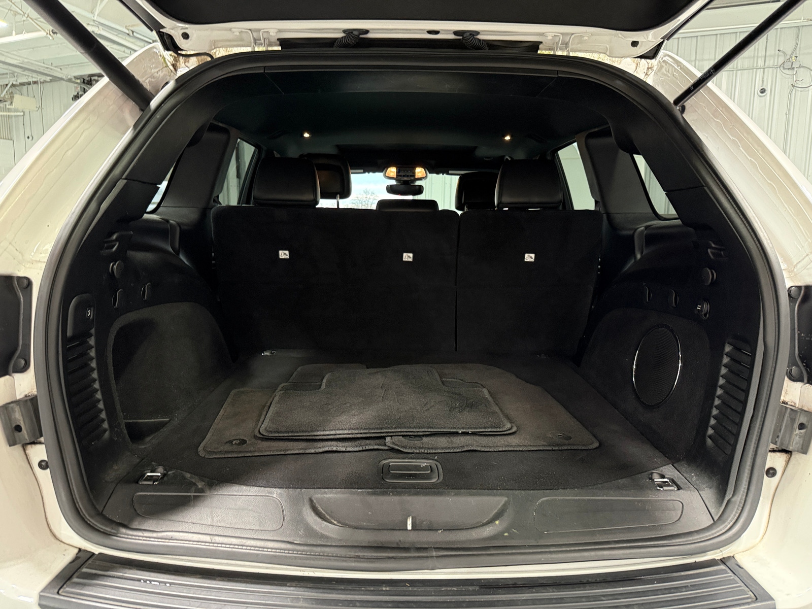 Thumbnail: 2019 Jeep Grand Cherokee - 7