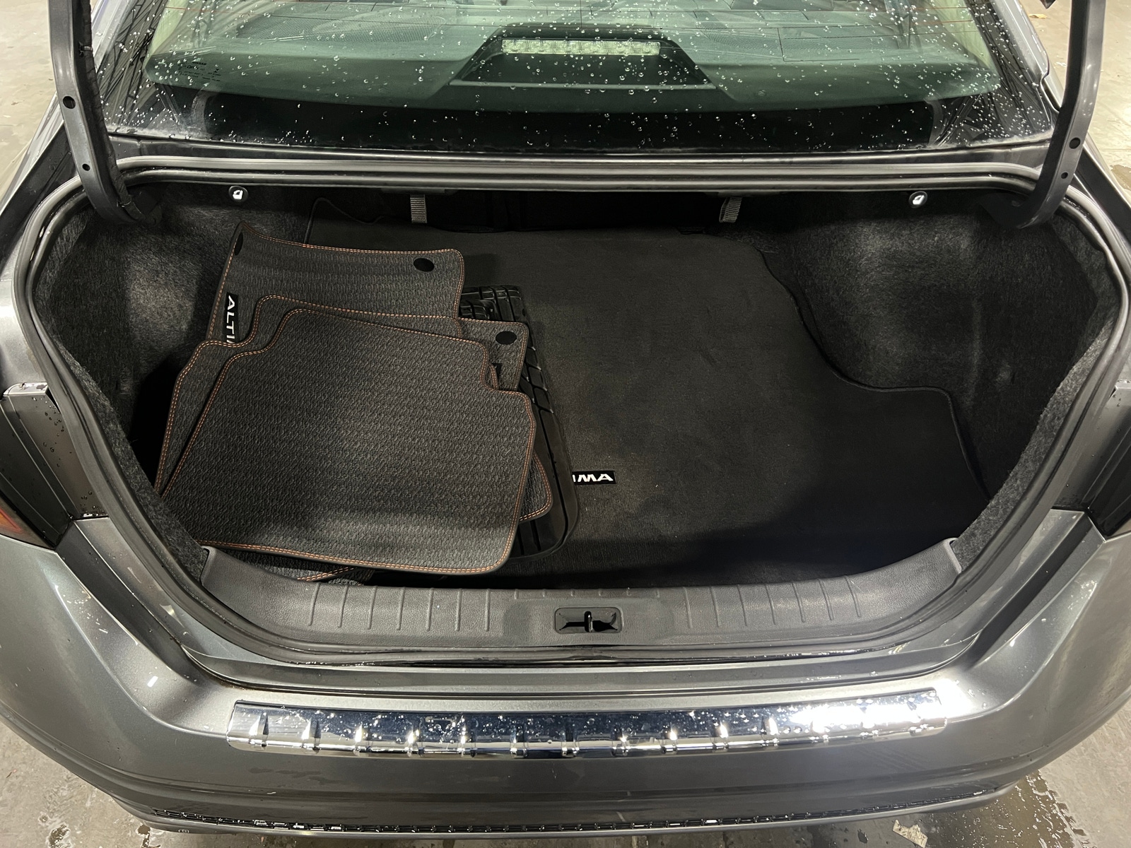 Thumbnail: 2019 Nissan Altima - 7