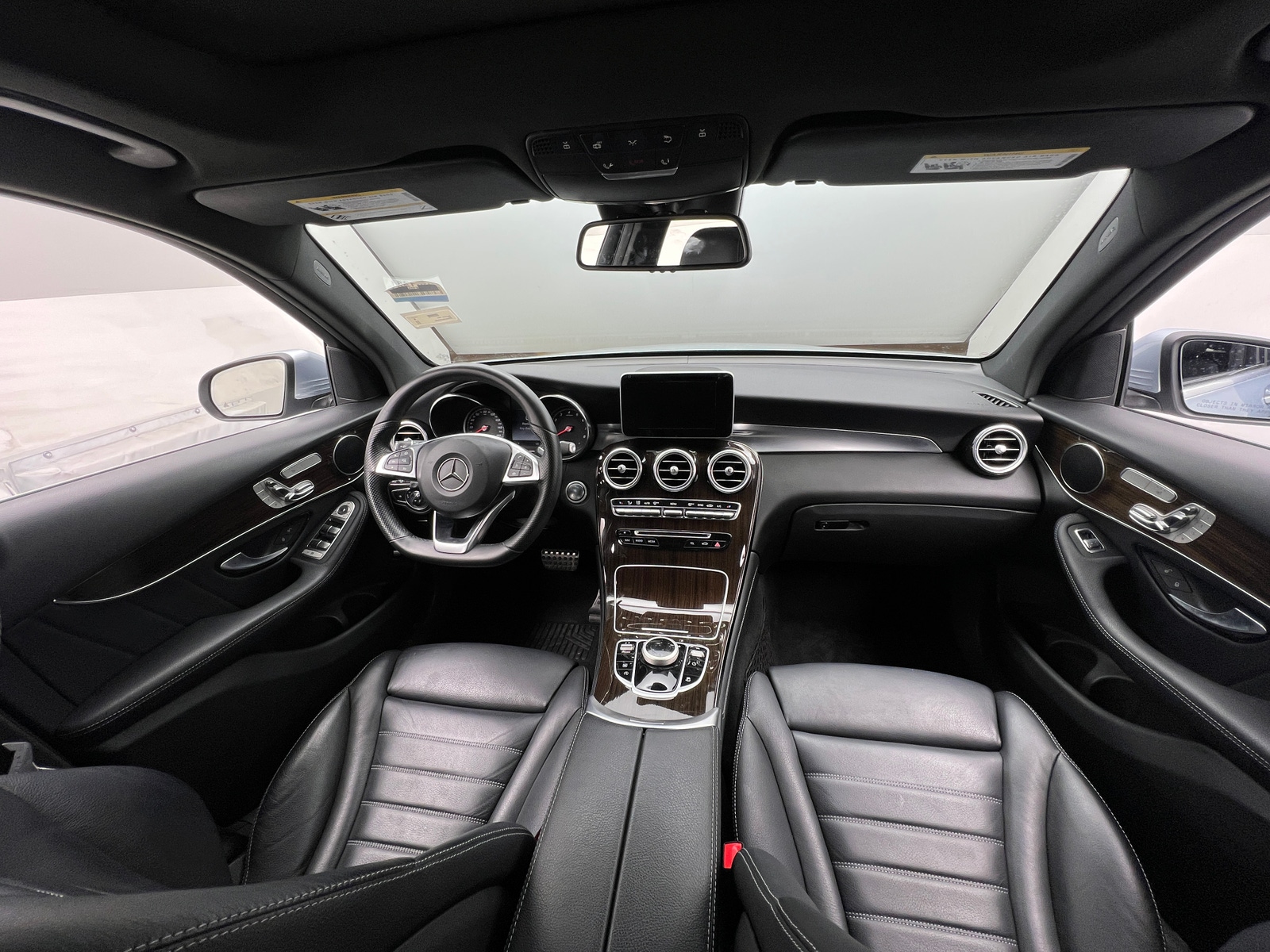 Thumbnail: 2018 Mercedes-Benz GLC - 2