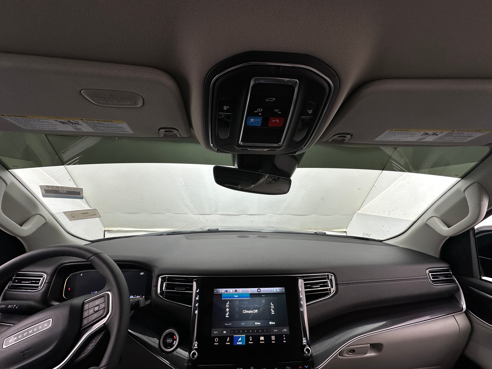 Thumbnail: 2024 Jeep Wagoneer - 2