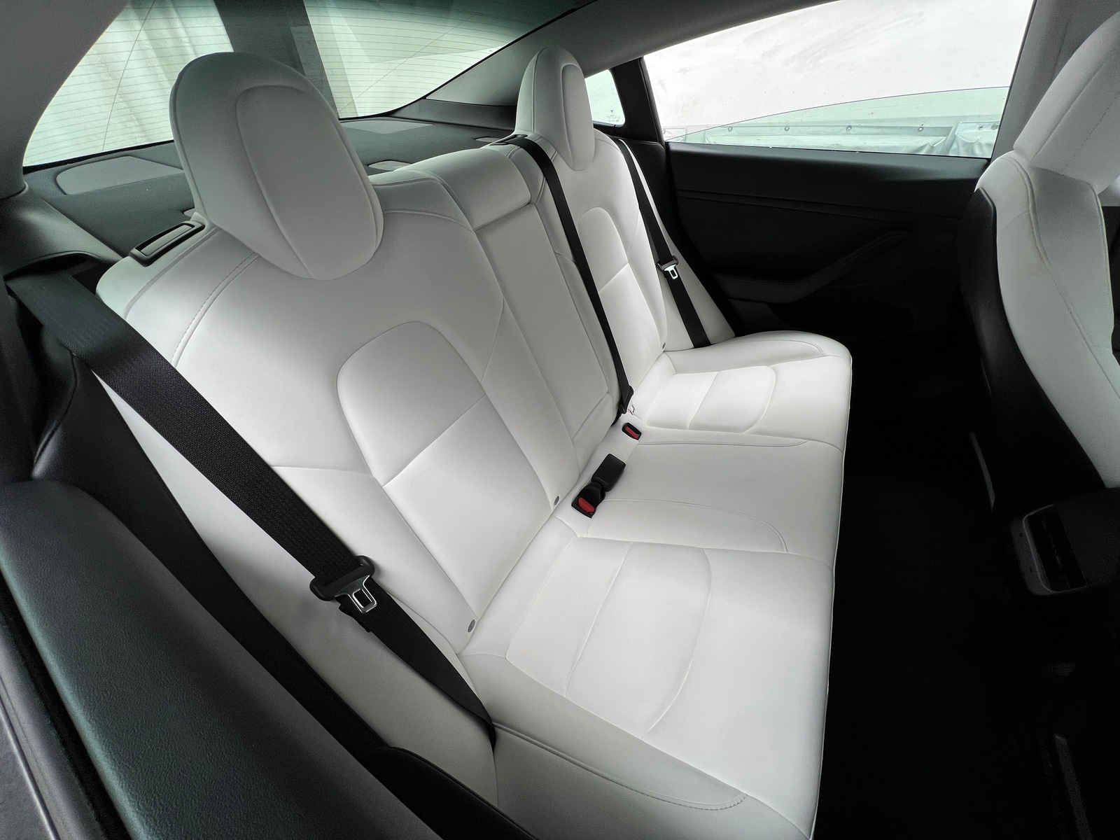 Thumbnail: 2021 Tesla Model 3 - 5