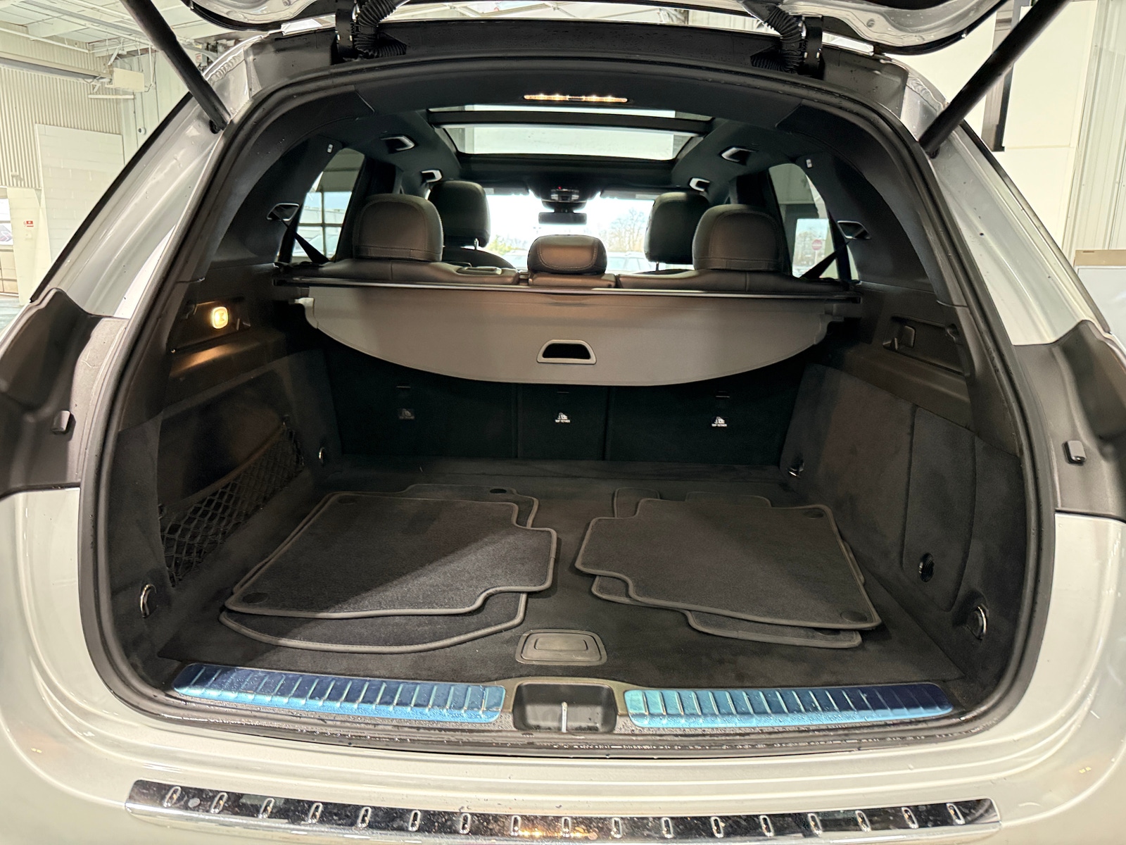 Thumbnail: 2020 Mercedes-Benz GLE - 6