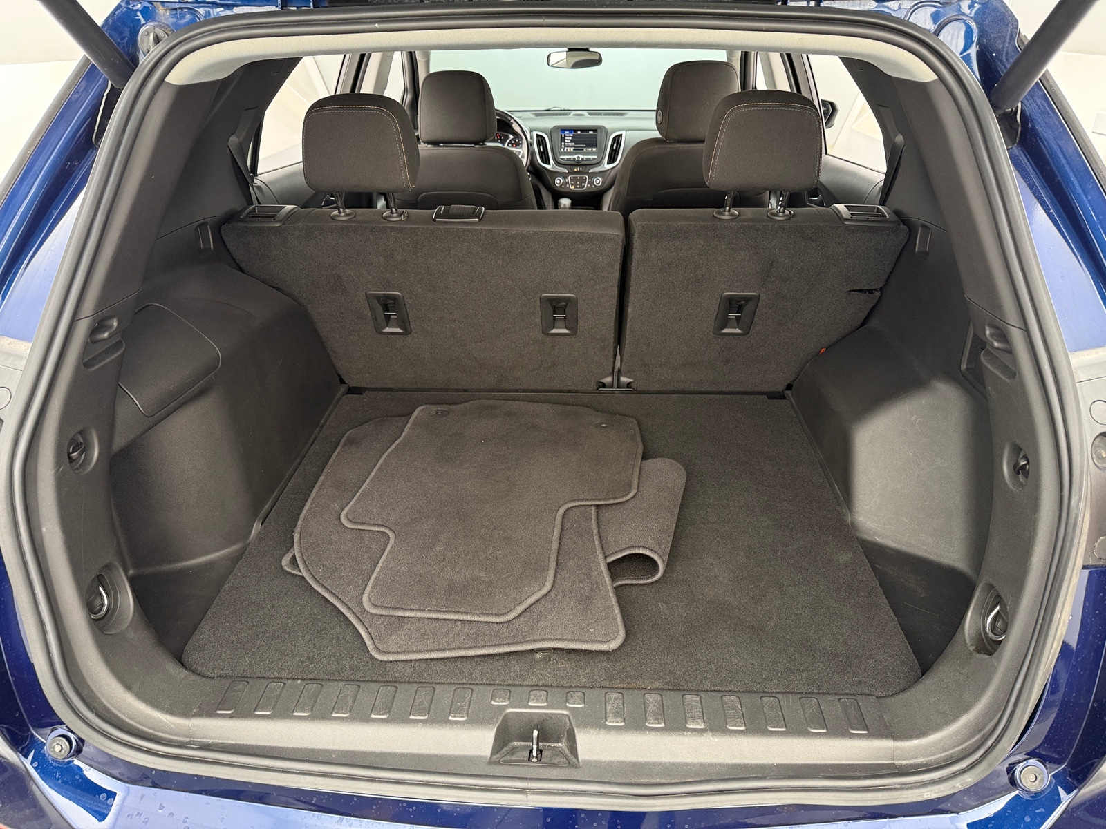 Thumbnail: 2022 Chevrolet Equinox - 7