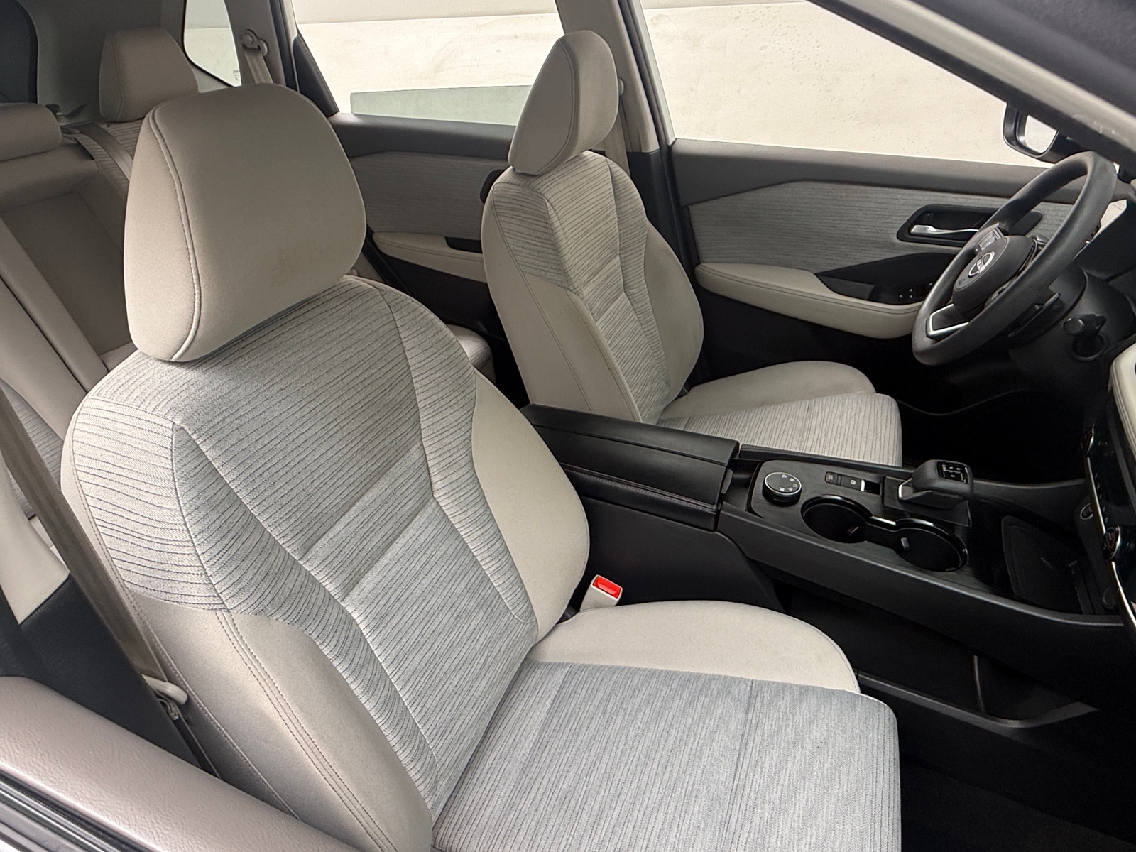 Thumbnail: 2023 Nissan Rogue - 2