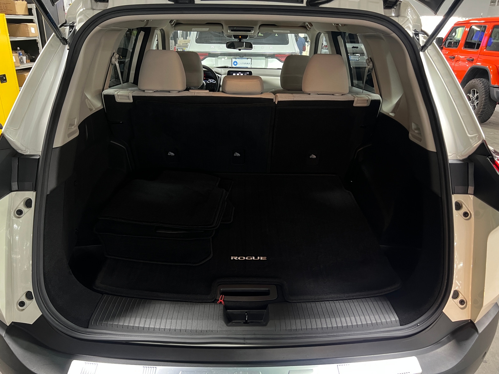 Thumbnail: 2023 Nissan Rogue - 7