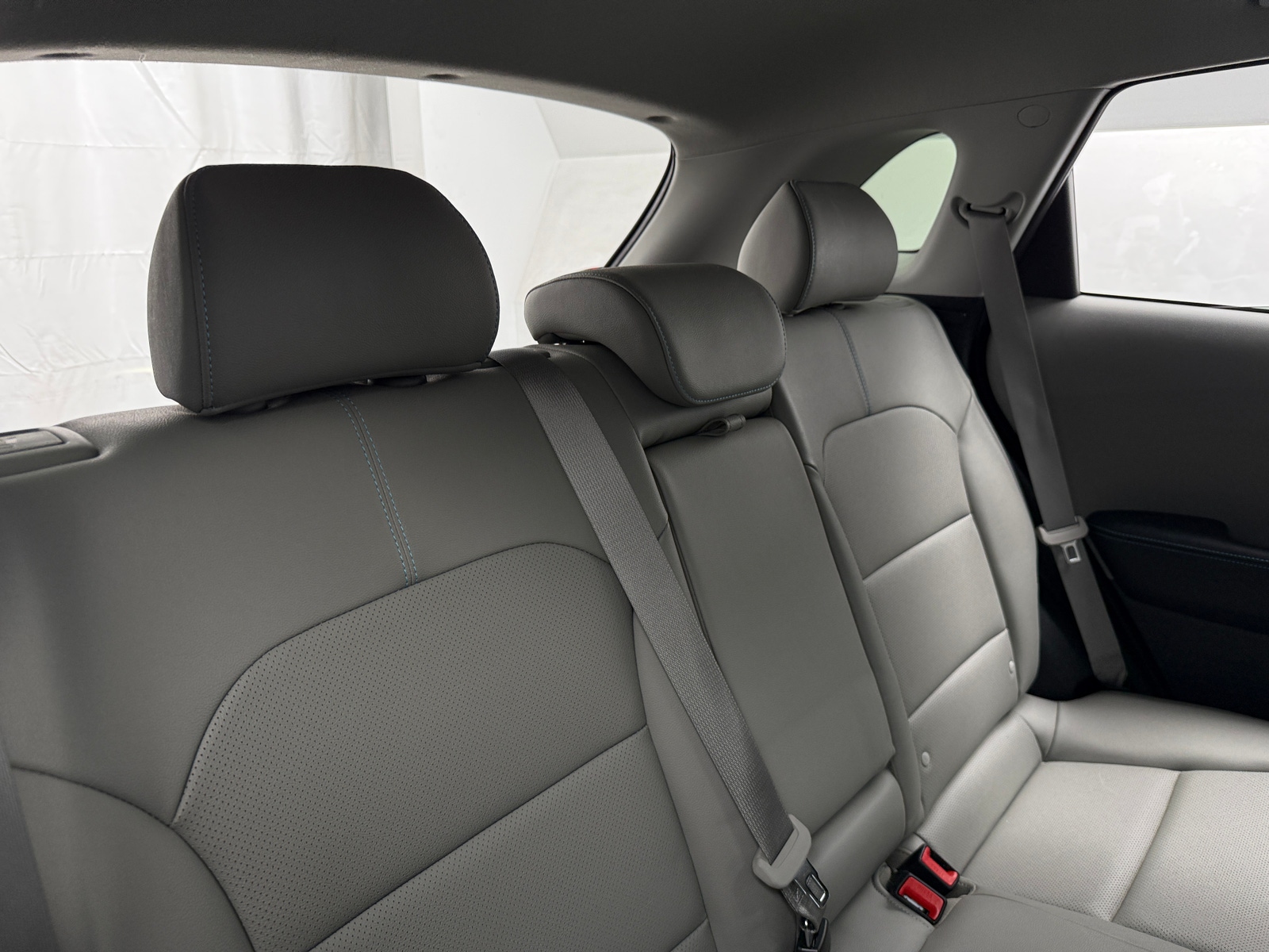 Thumbnail: 2021 Kia Niro - 5