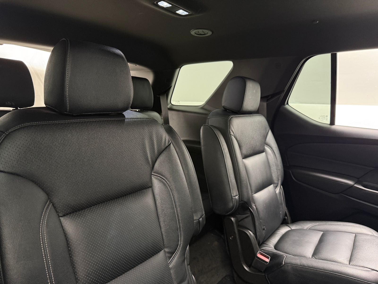 Thumbnail: 2023 Chevrolet Traverse - 6