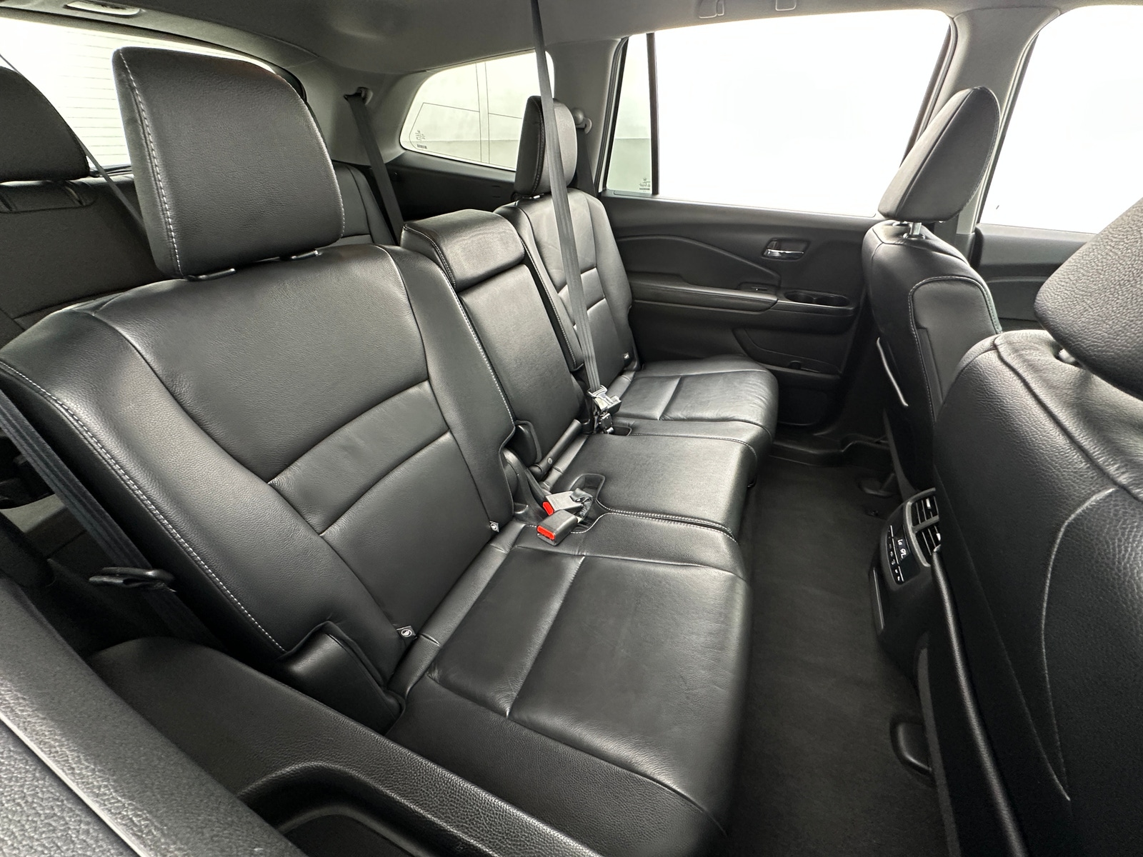 Thumbnail: 2018 Honda Pilot - 5