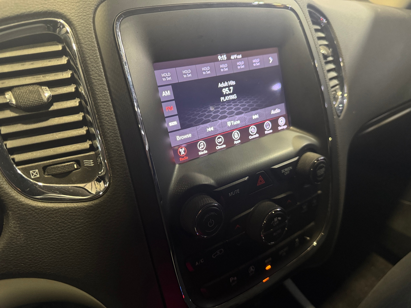 Thumbnail: 2018 Dodge Durango - 4