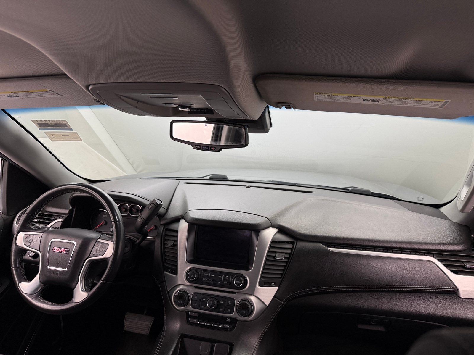 Thumbnail: 2018 GMC Yukon - 3