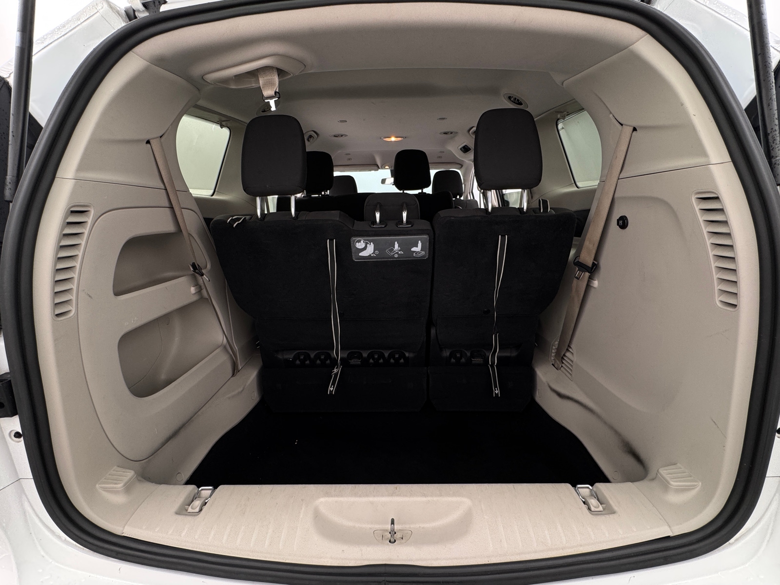 Thumbnail: 2019 Chrysler Pacifica - 7