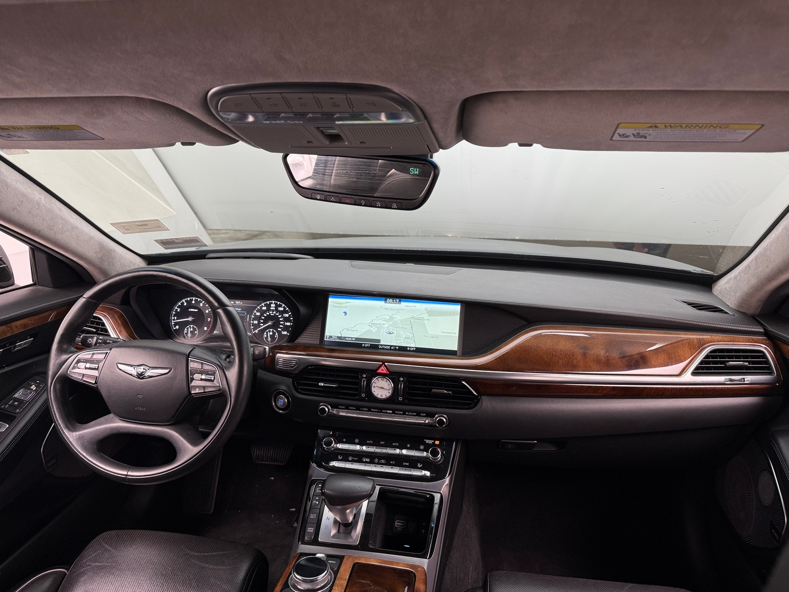 Thumbnail: 2017 Genesis G90 - 2