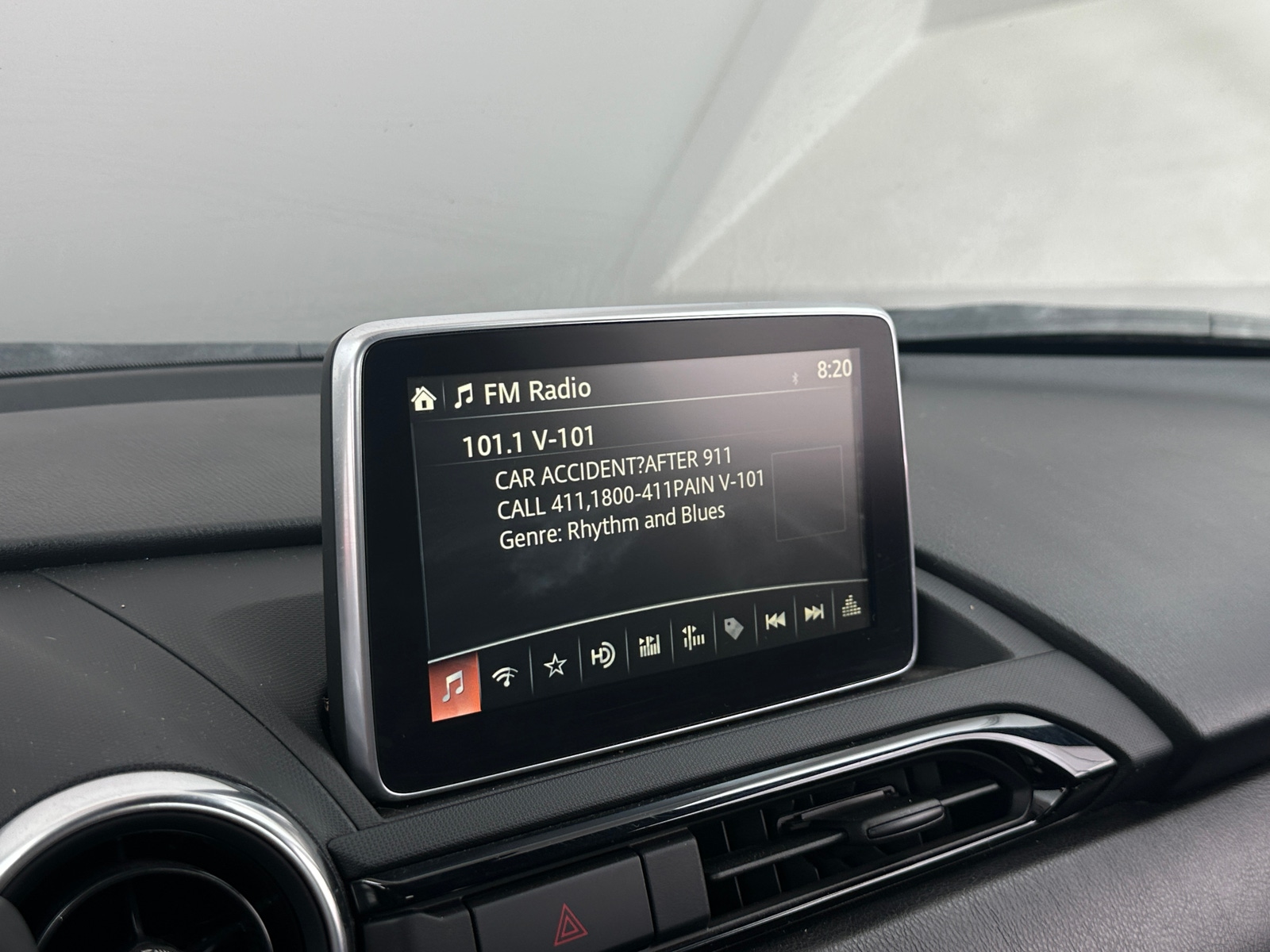 Thumbnail: 2017 Mazda MX-5 Miata - 3