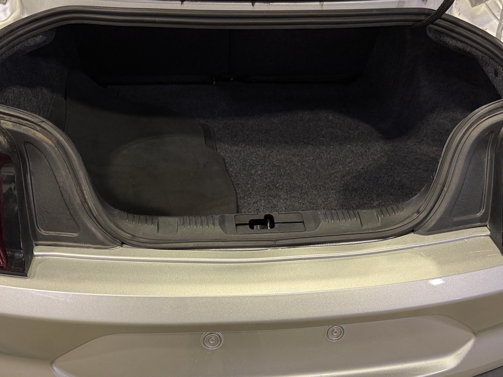 Thumbnail: 2019 Ford Mustang - 6