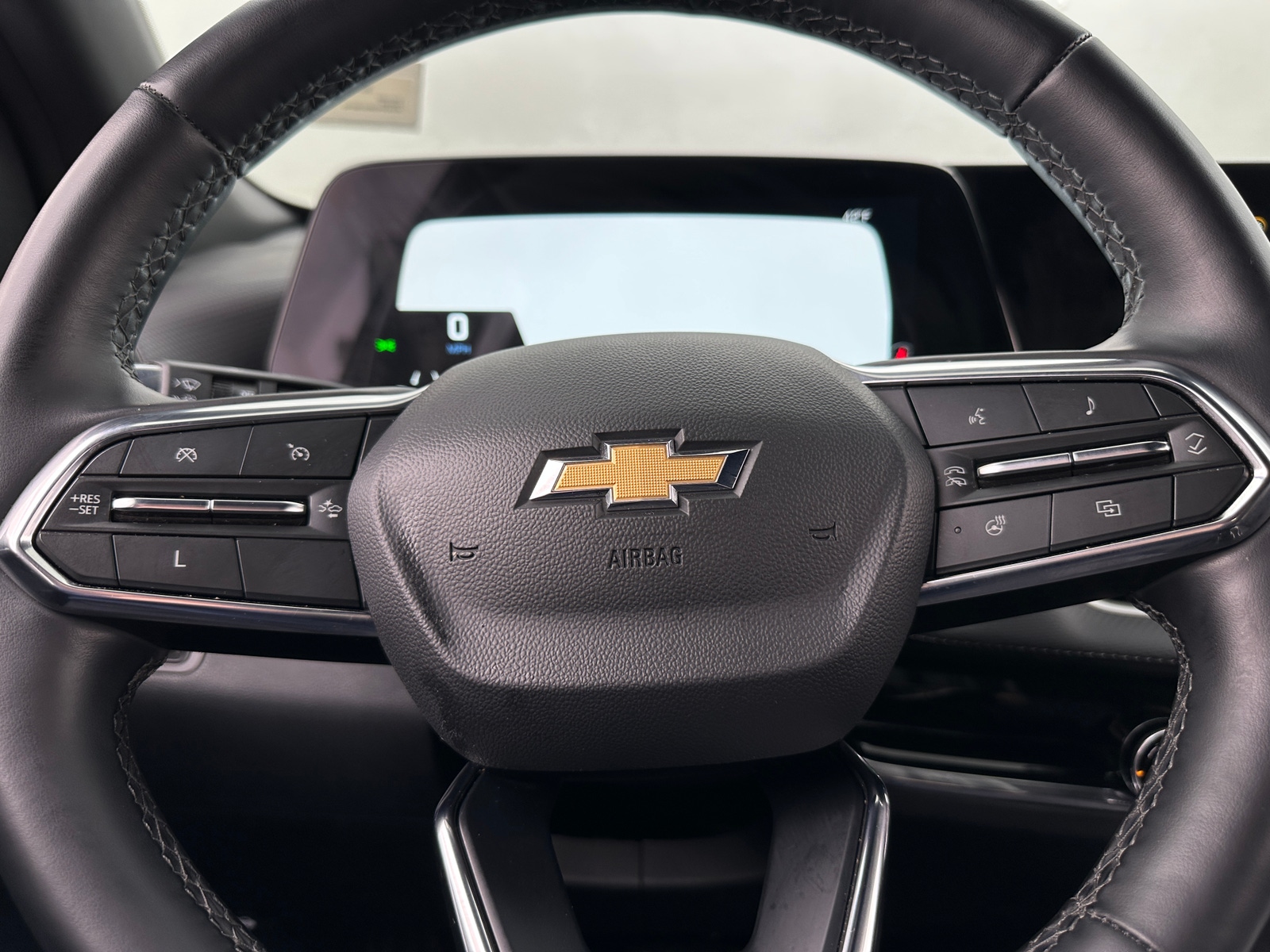 Thumbnail: 2025 Chevrolet Equinox - 5