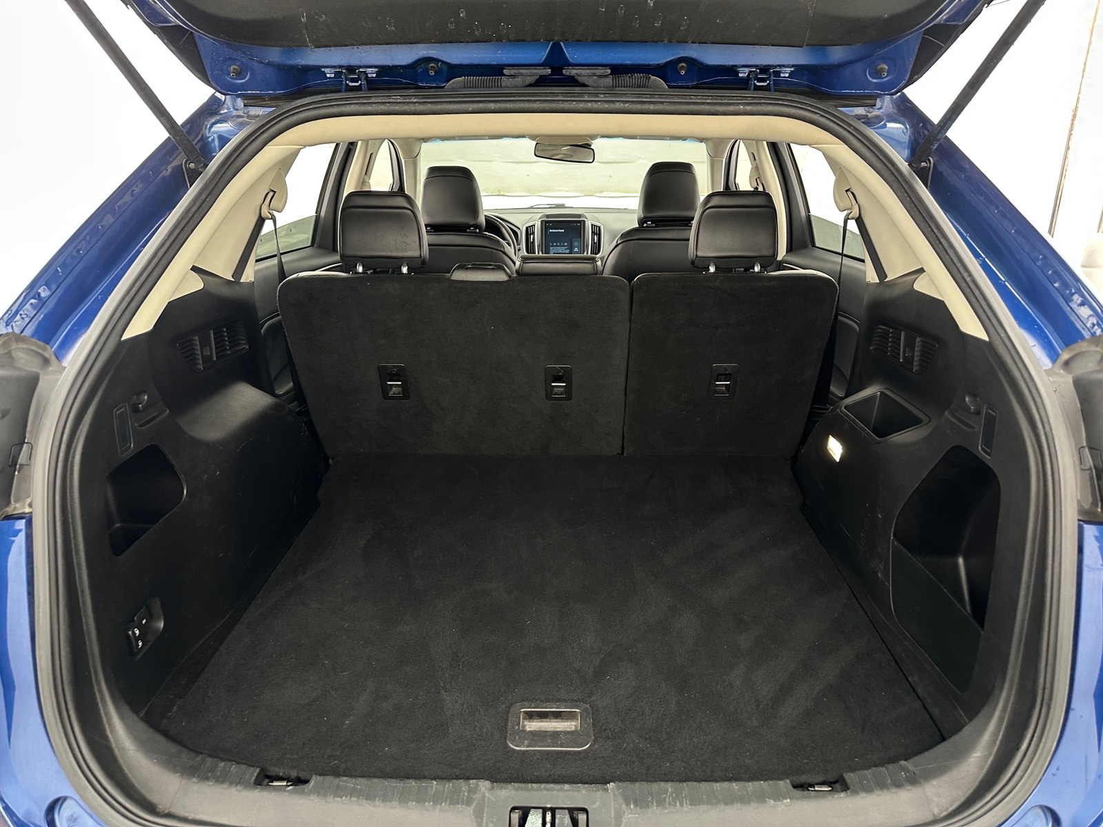 Thumbnail: 2023 Ford Edge - 6