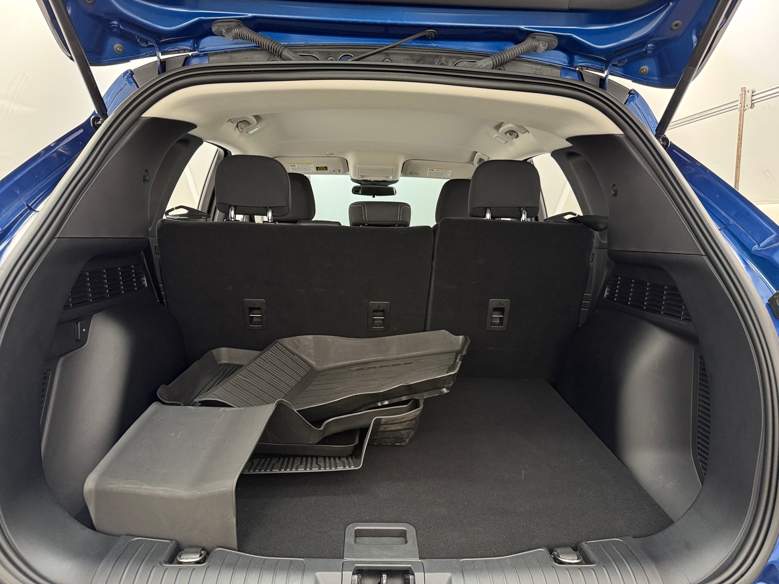 Thumbnail: 2023 Ford Escape - 7