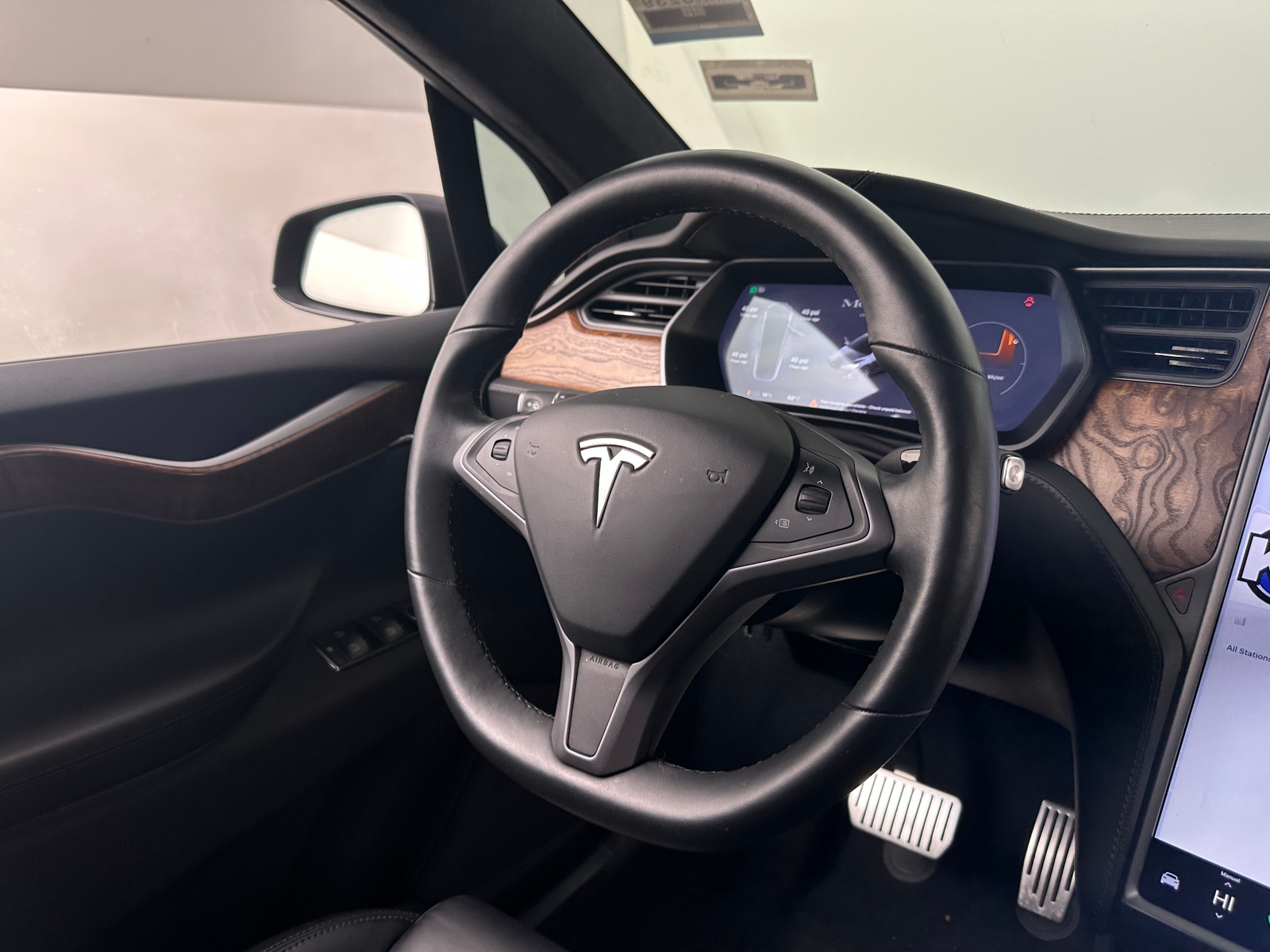 Thumbnail: 2020 Tesla Model X - 4