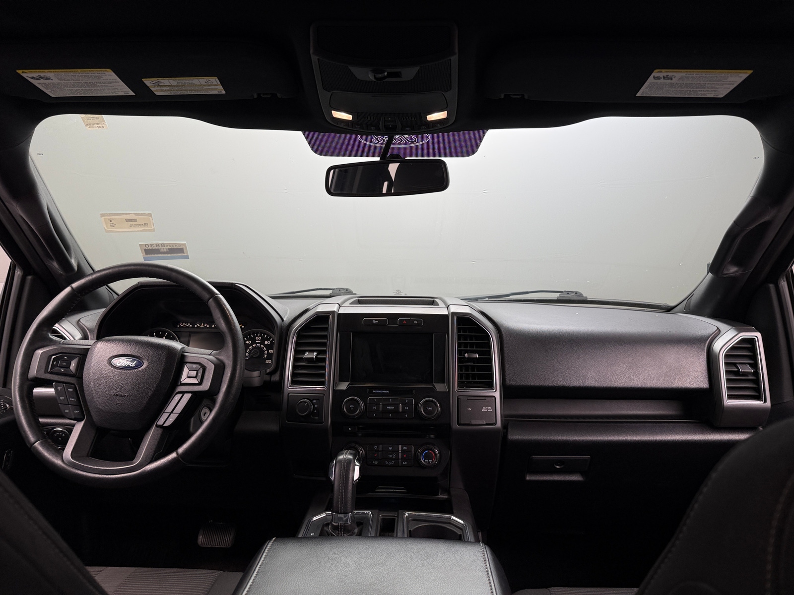 Thumbnail: 2017 Ford Econoline - 3