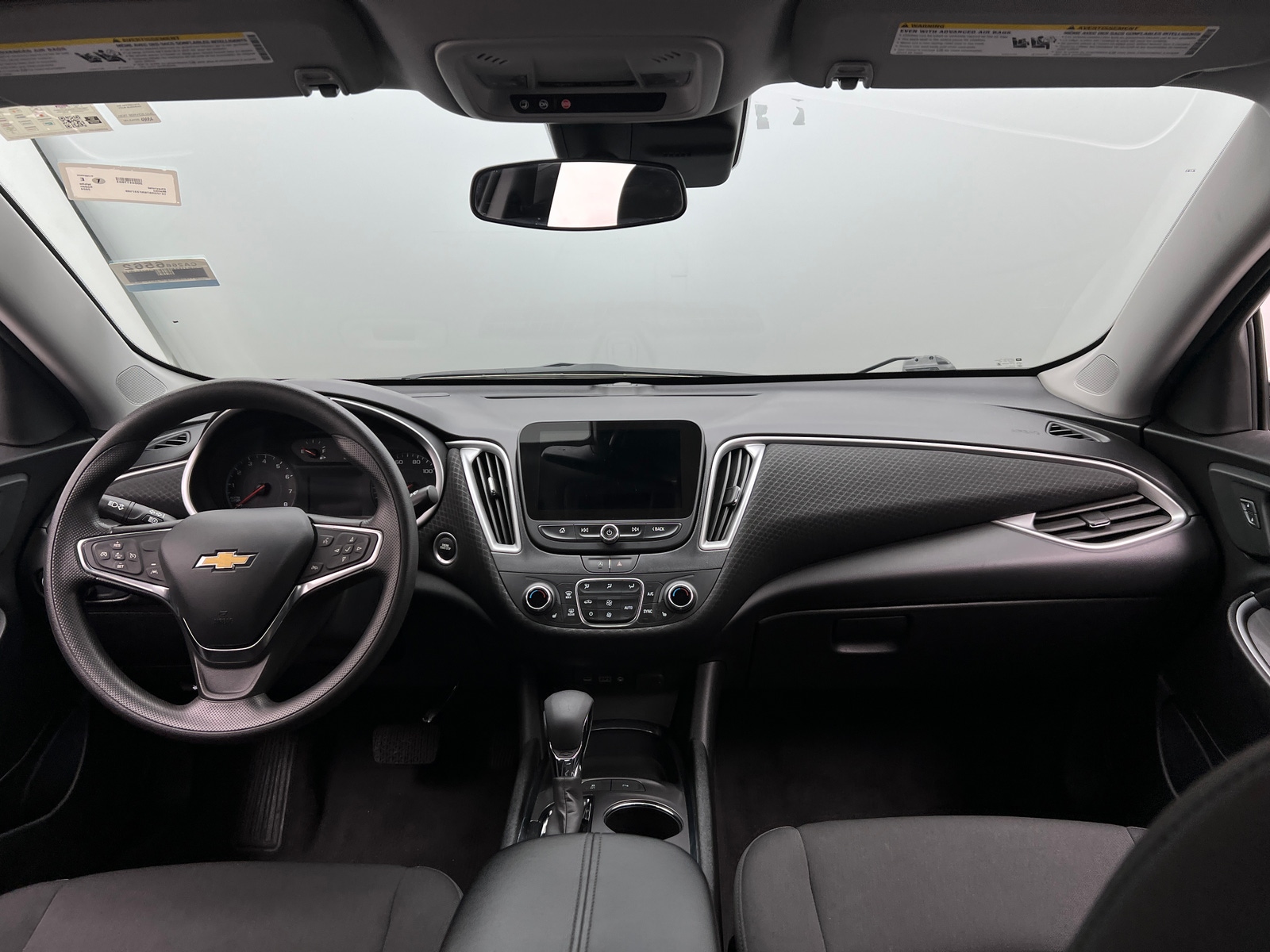 Thumbnail: 2024 Chevrolet Malibu - 3