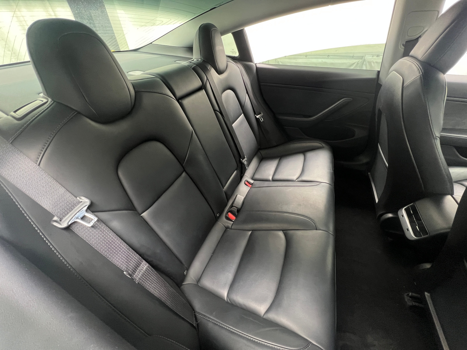 Thumbnail: 2019 Tesla Model 3 - 5