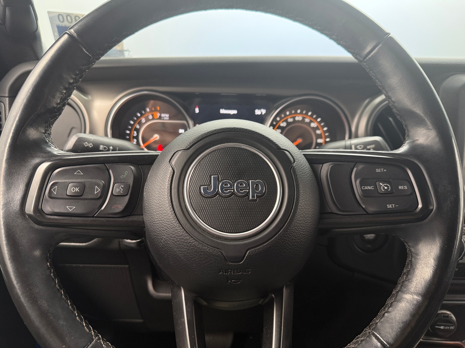 Thumbnail: 2022 Jeep Wrangler - 5