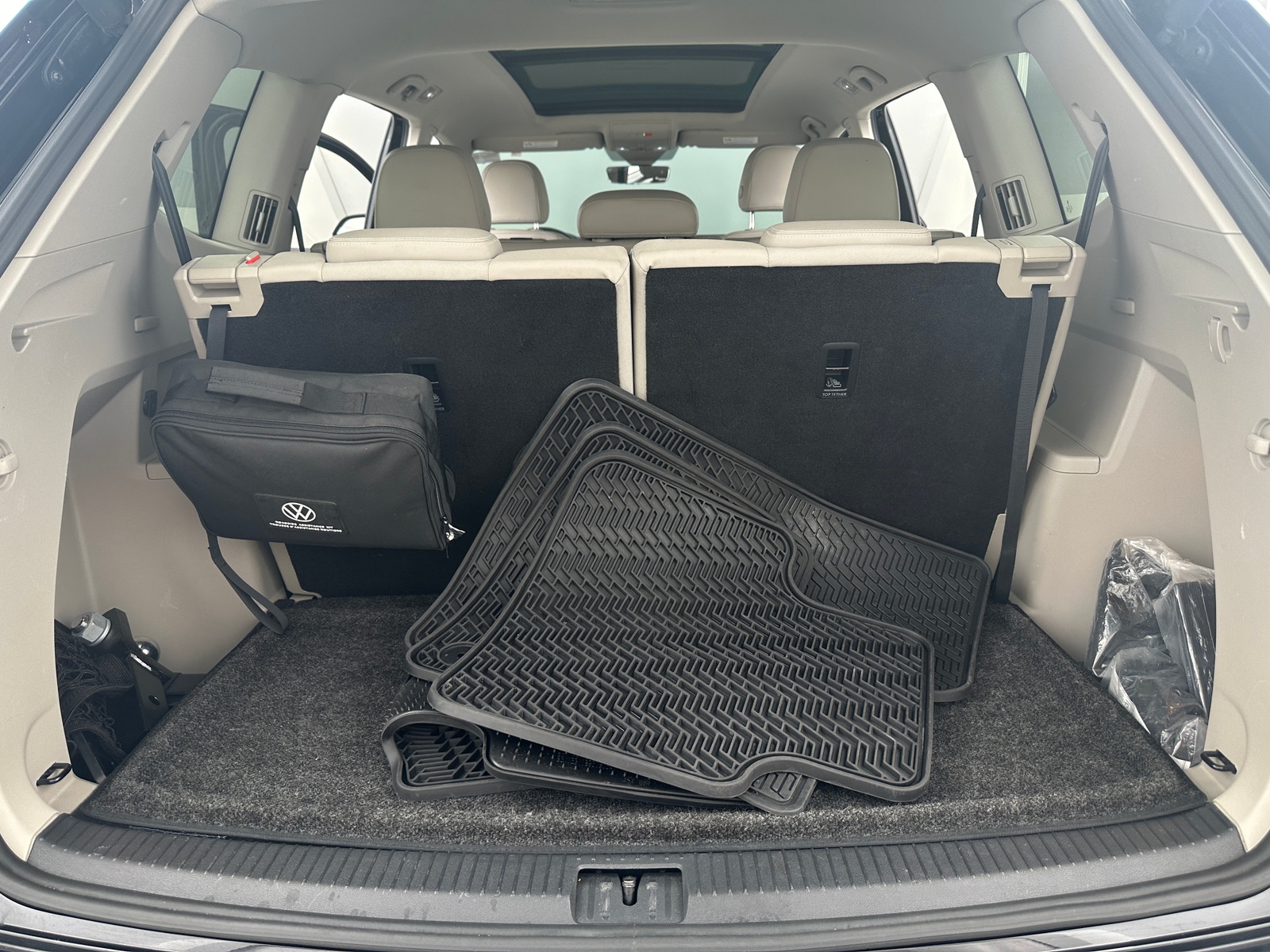 Thumbnail: 2023 Volkswagen Atlas - 6