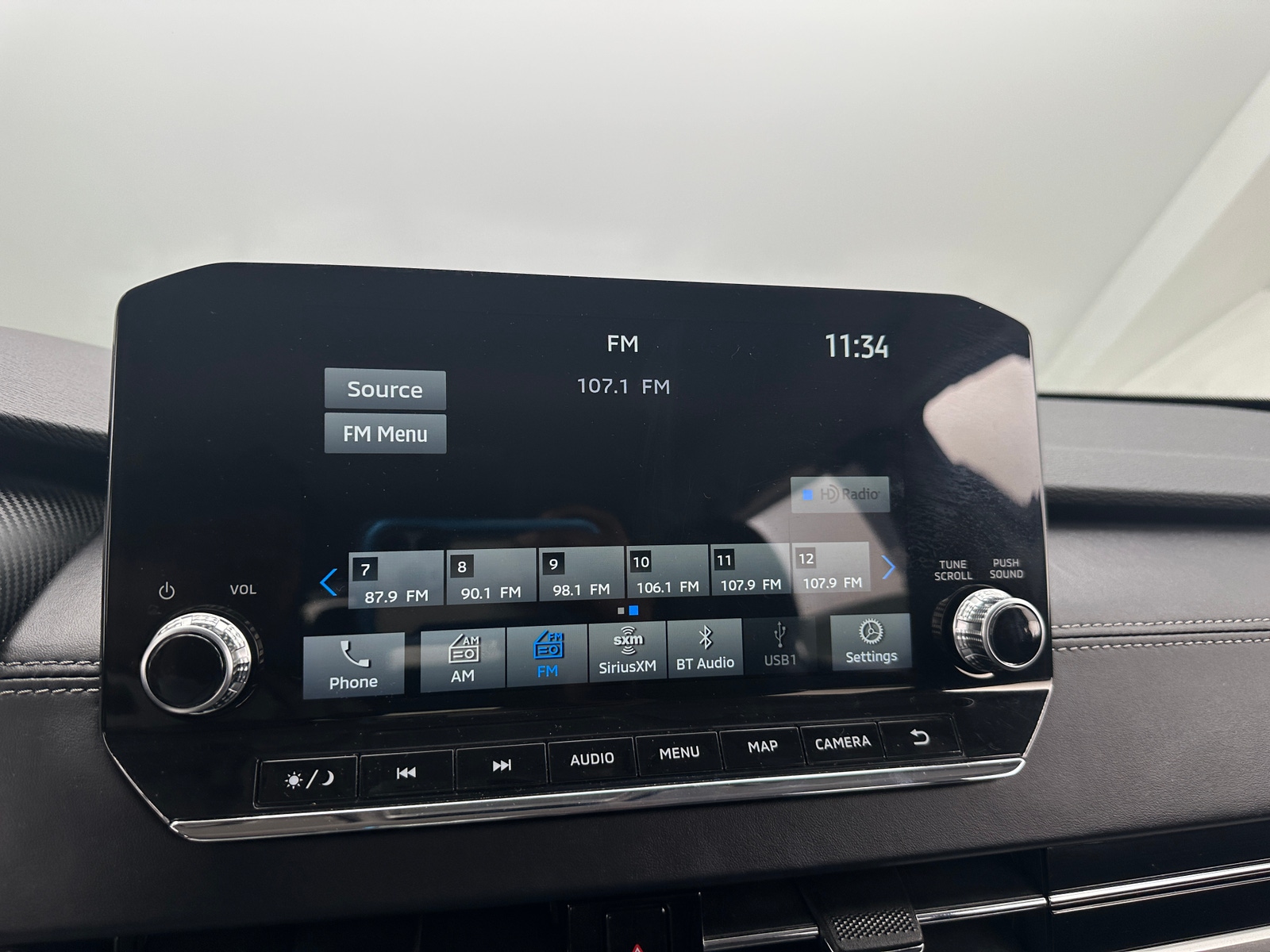 Thumbnail: 2024 Mitsubishi Outlander - 3